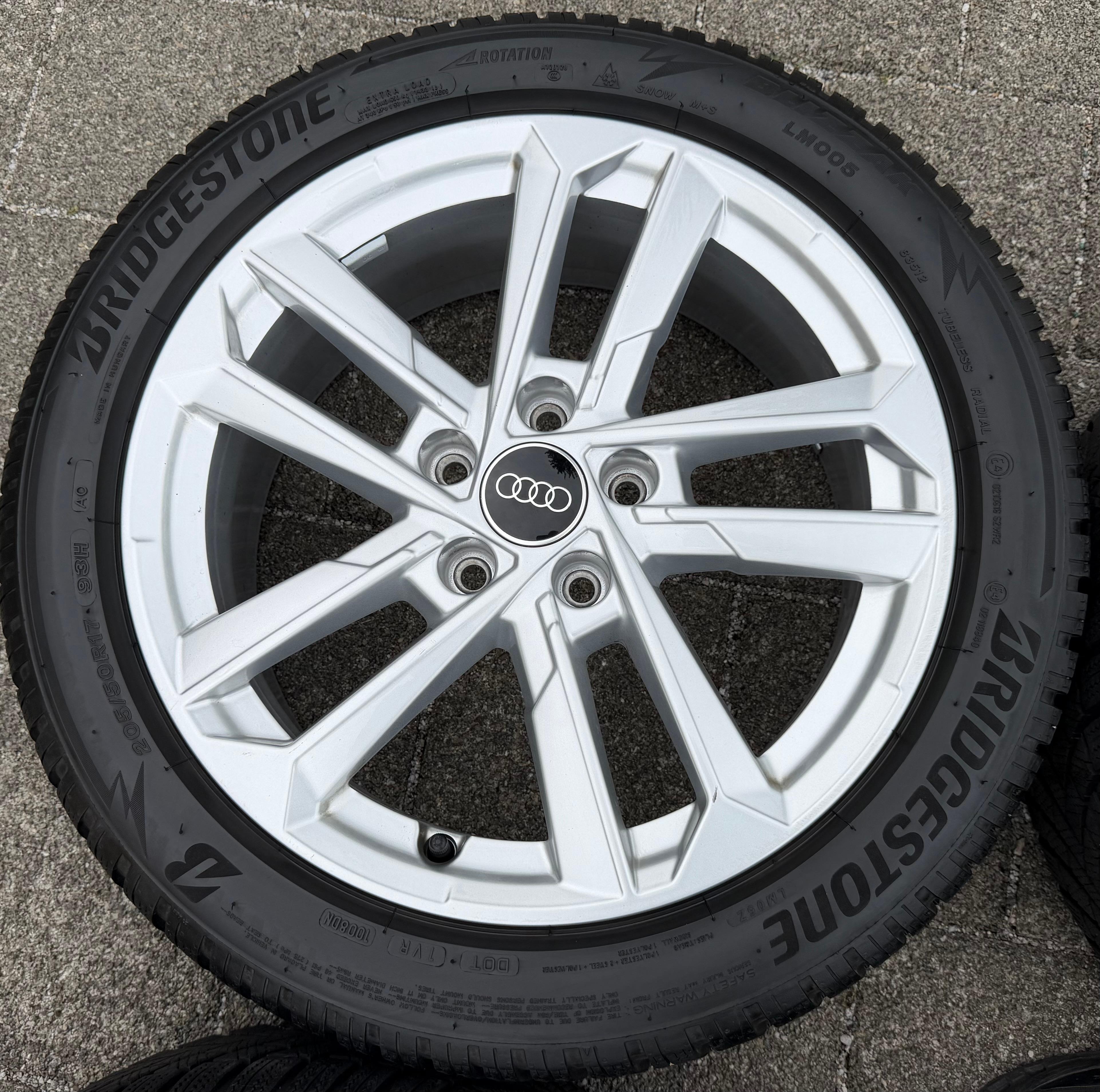 4 Original 17" Alu Winterräder Audi A3 S3 8Y 8Y0601025L 205/50R17 93H Bridgestone 2022