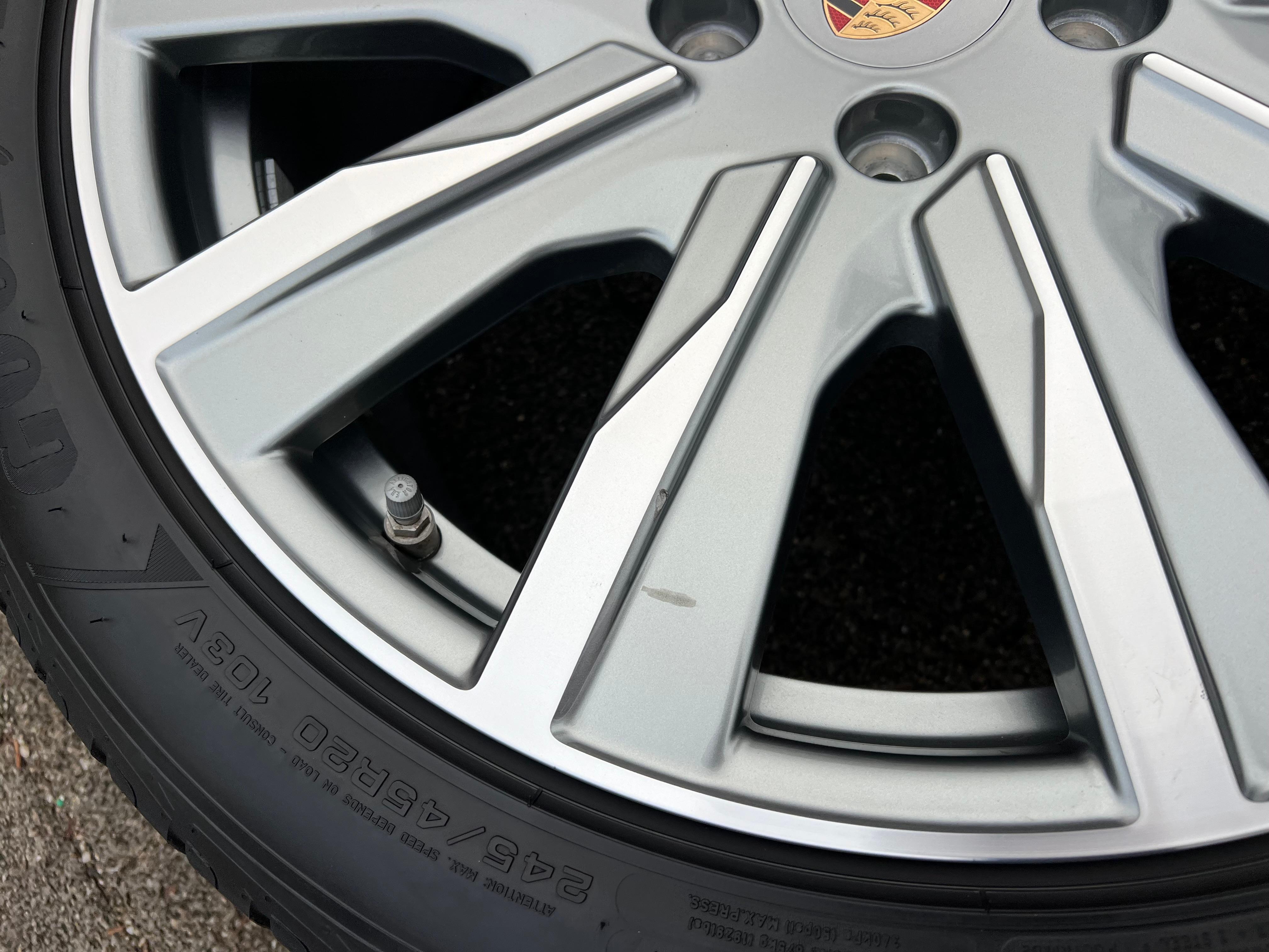 4 ORIGINAL 20" ALU WINTERRÄDER PORSCHE TAYCAN TEQUIPMENT RDKS FREIHAUS