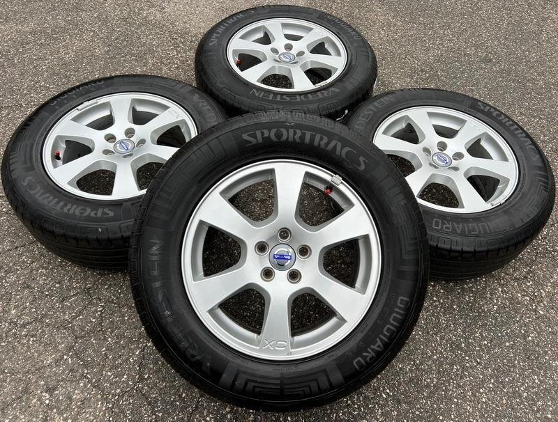 4 ORIGINELE 17" ALUMINIUM ZOMERWIELEN VOLVO XC60 D D-2D 2015 235/65R17 108V
