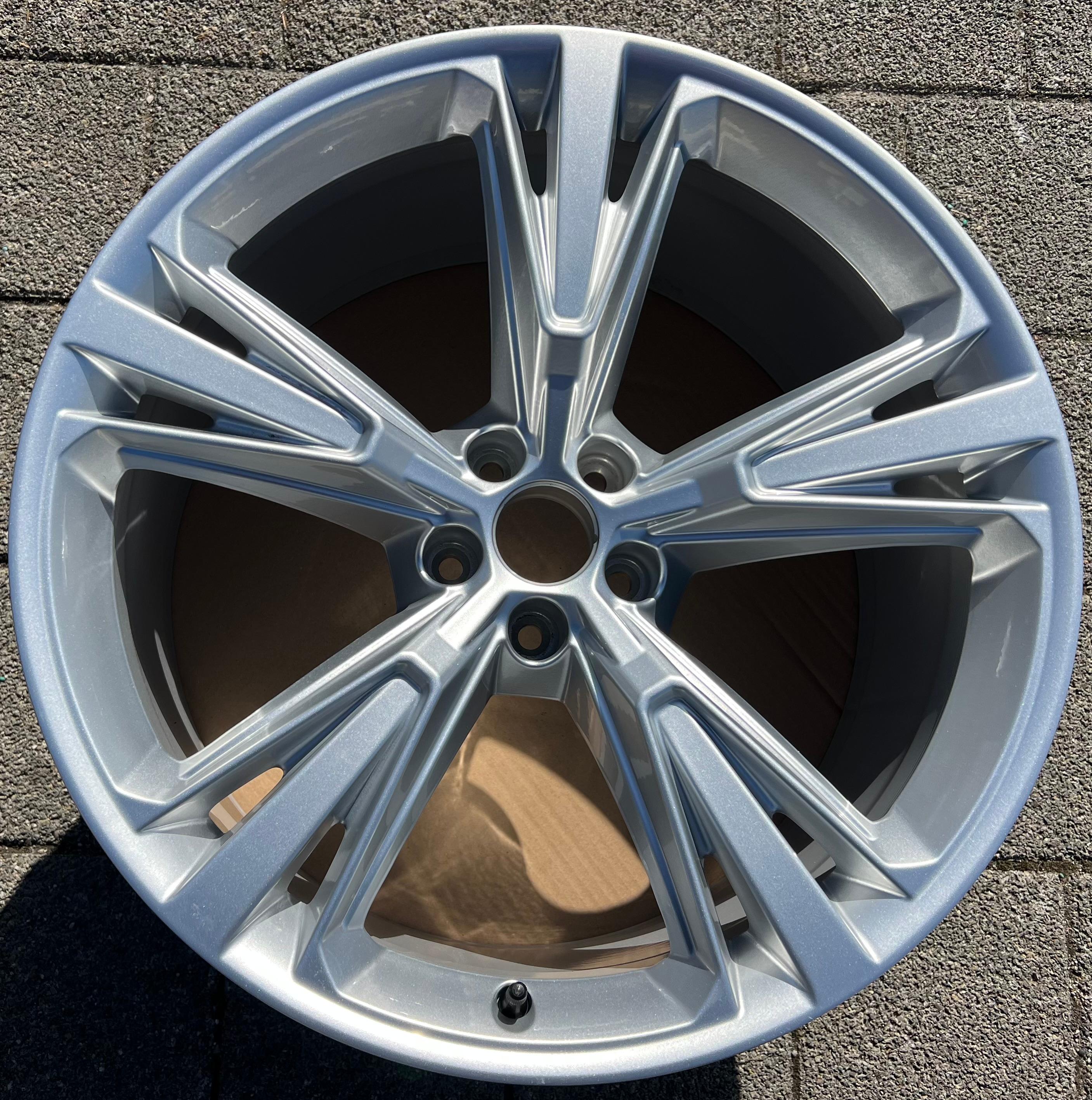 1 X ORIGINAL 21" ALUFELGE AUDI Q8 SQ8 4M 4M8601025H 10Jx21 ET20 FELGE FREIHAUS