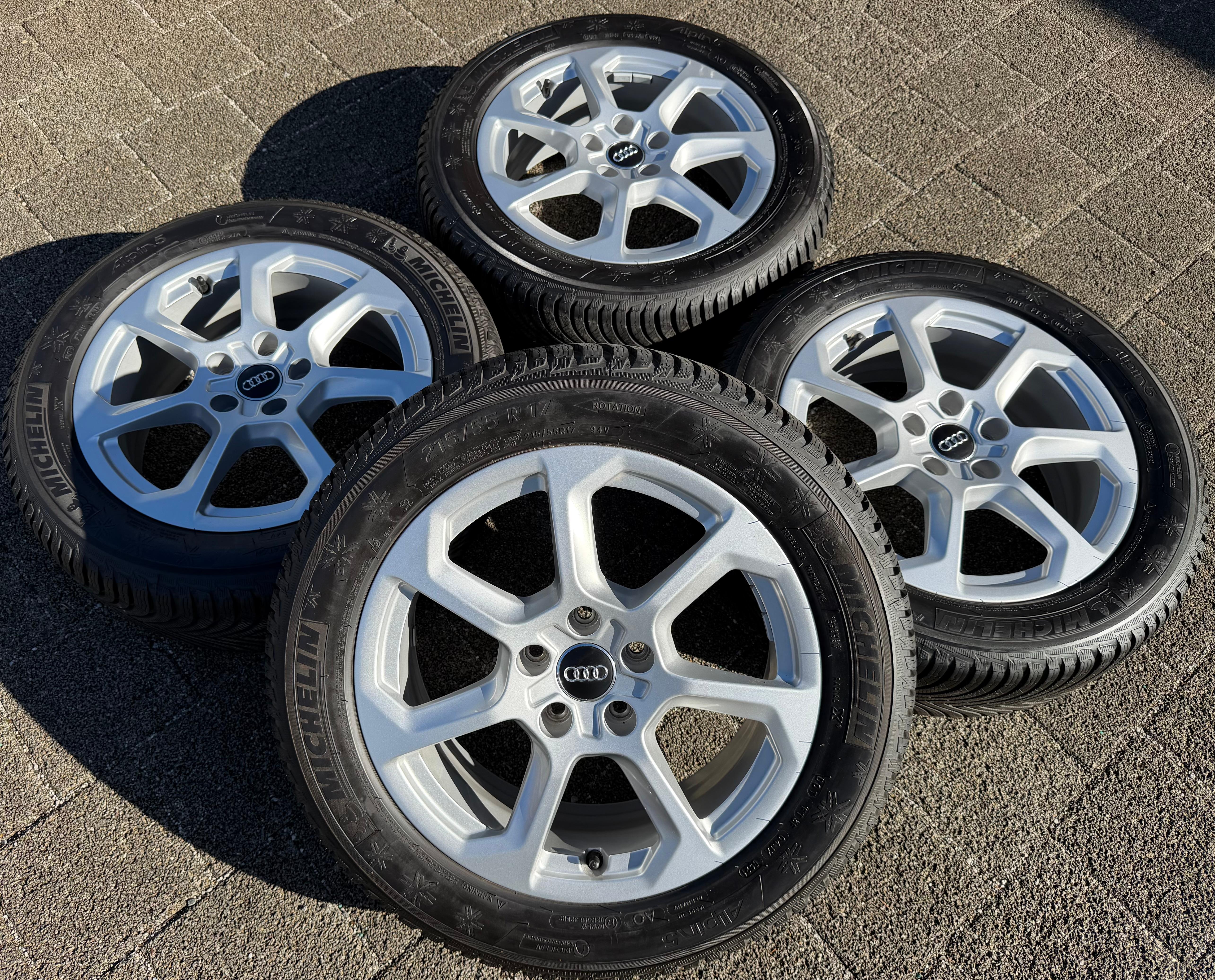4 Original 17" Alu Winterräder Audi SQ2 GA 81A601025T 215/55R17 94V Michelin 8MM