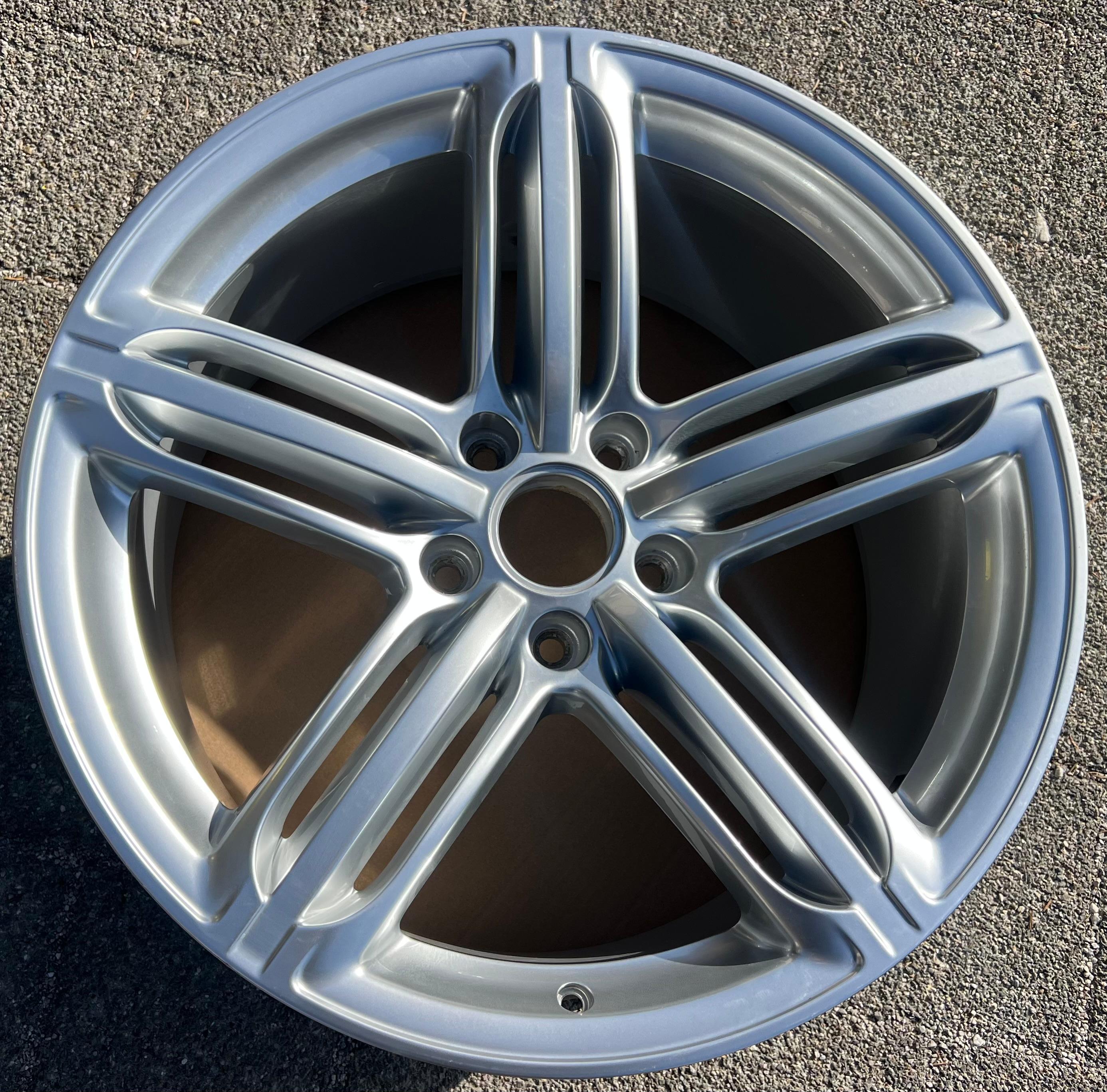 1 jante alu d'origine 21" pour Audi Q7 SQ7 4L 4L0601025BH 10x21 ET44 5x130, livraison gratuite