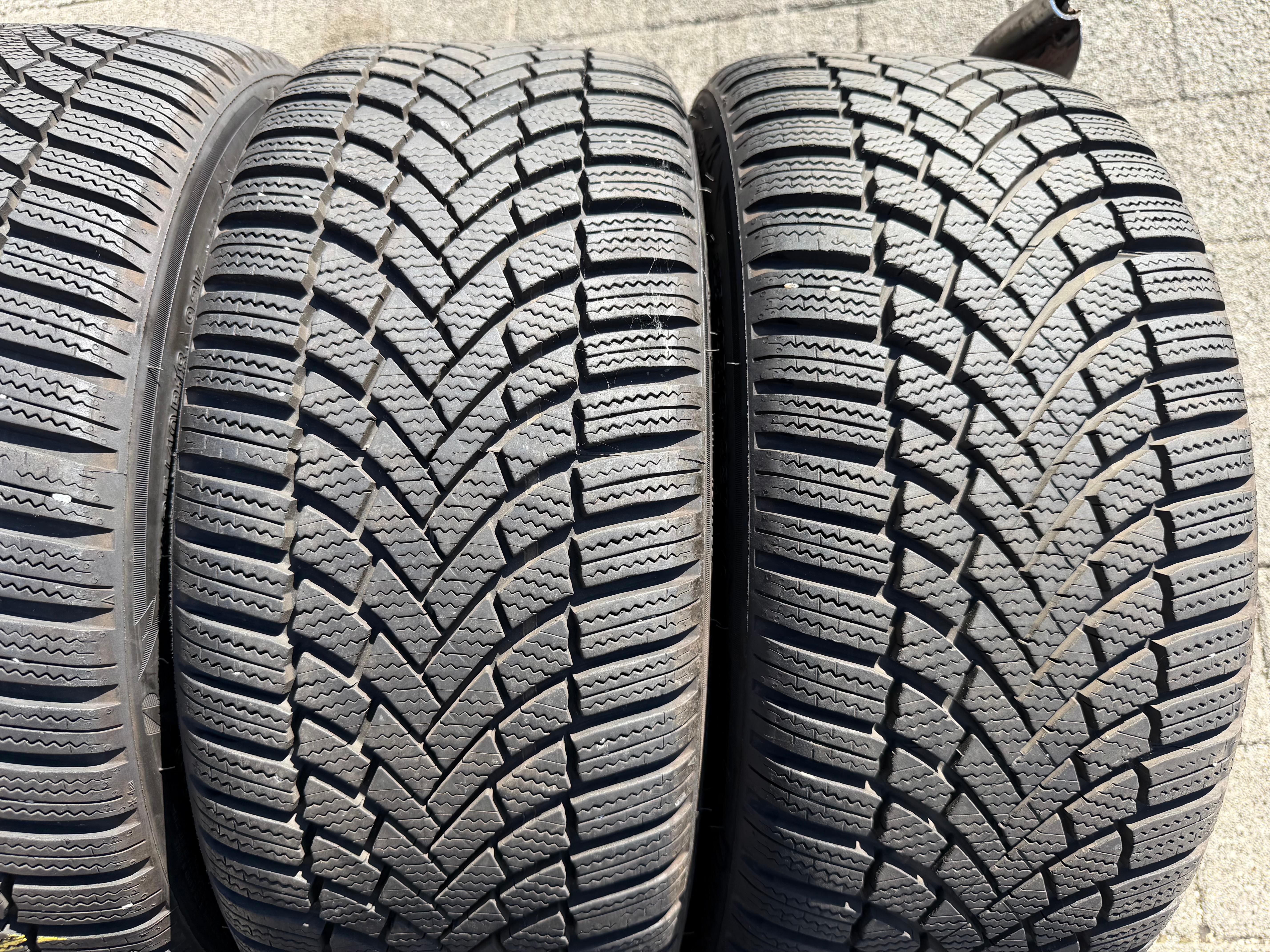 4 Original 18" Alu Winterräder Audi A3 S3 8Y 8Y0601025J 225/40R18 92V Bridgestone 2022