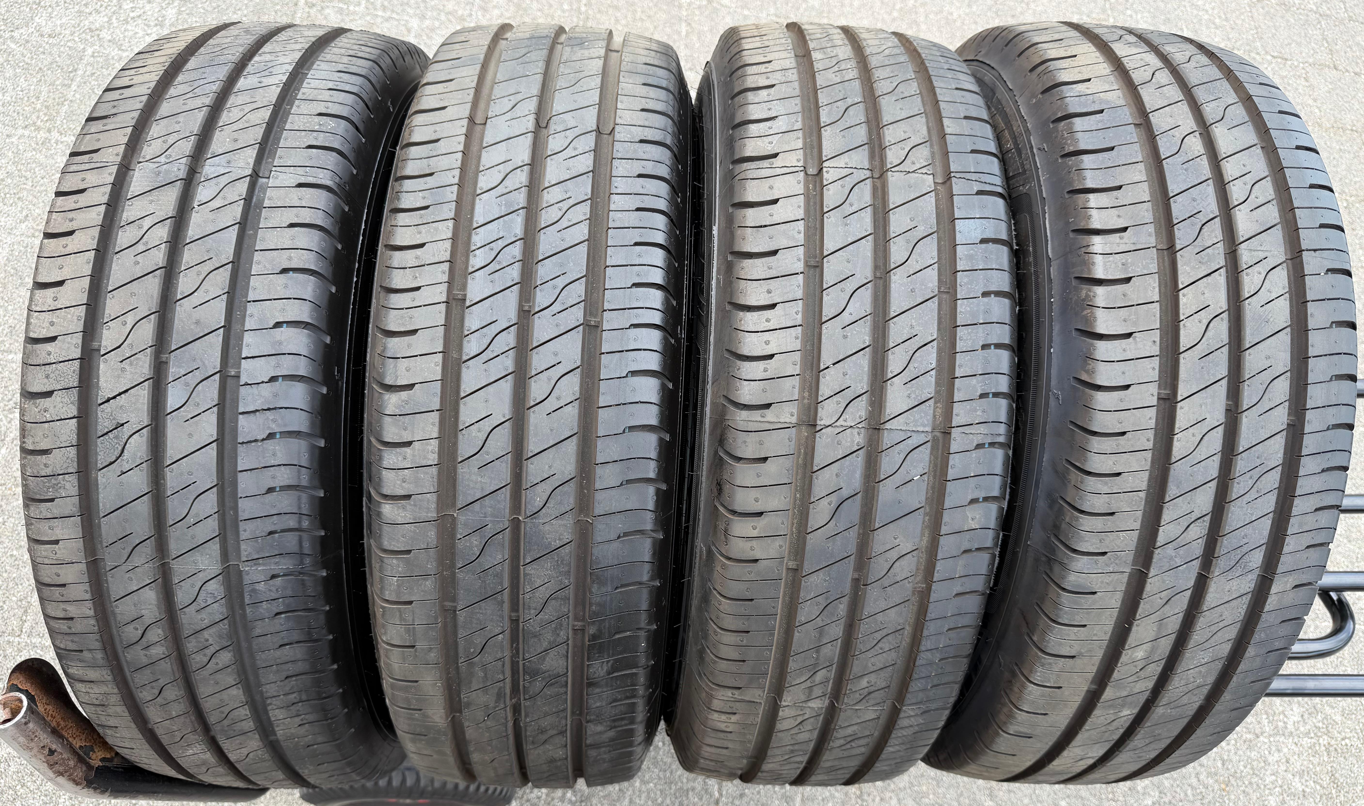 4 cerchi in lega originali da 16" Sommer per VW Transporter T7 Caraelle 215/65R16C 109/107T 2025