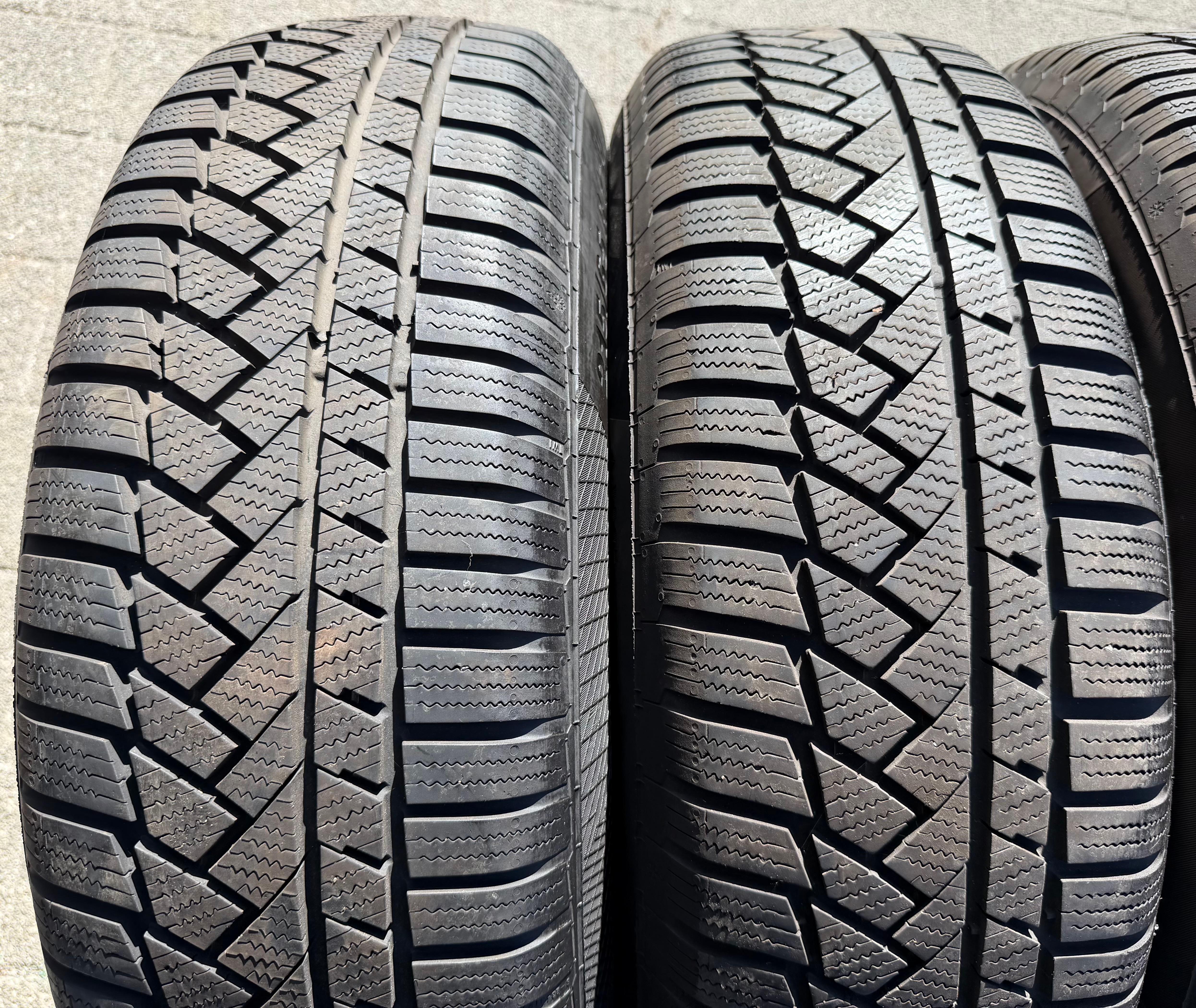 4 Original 17" Alu Winterräder AUDI Q3 F3 F3N 215/65R17 99H Continental 2021