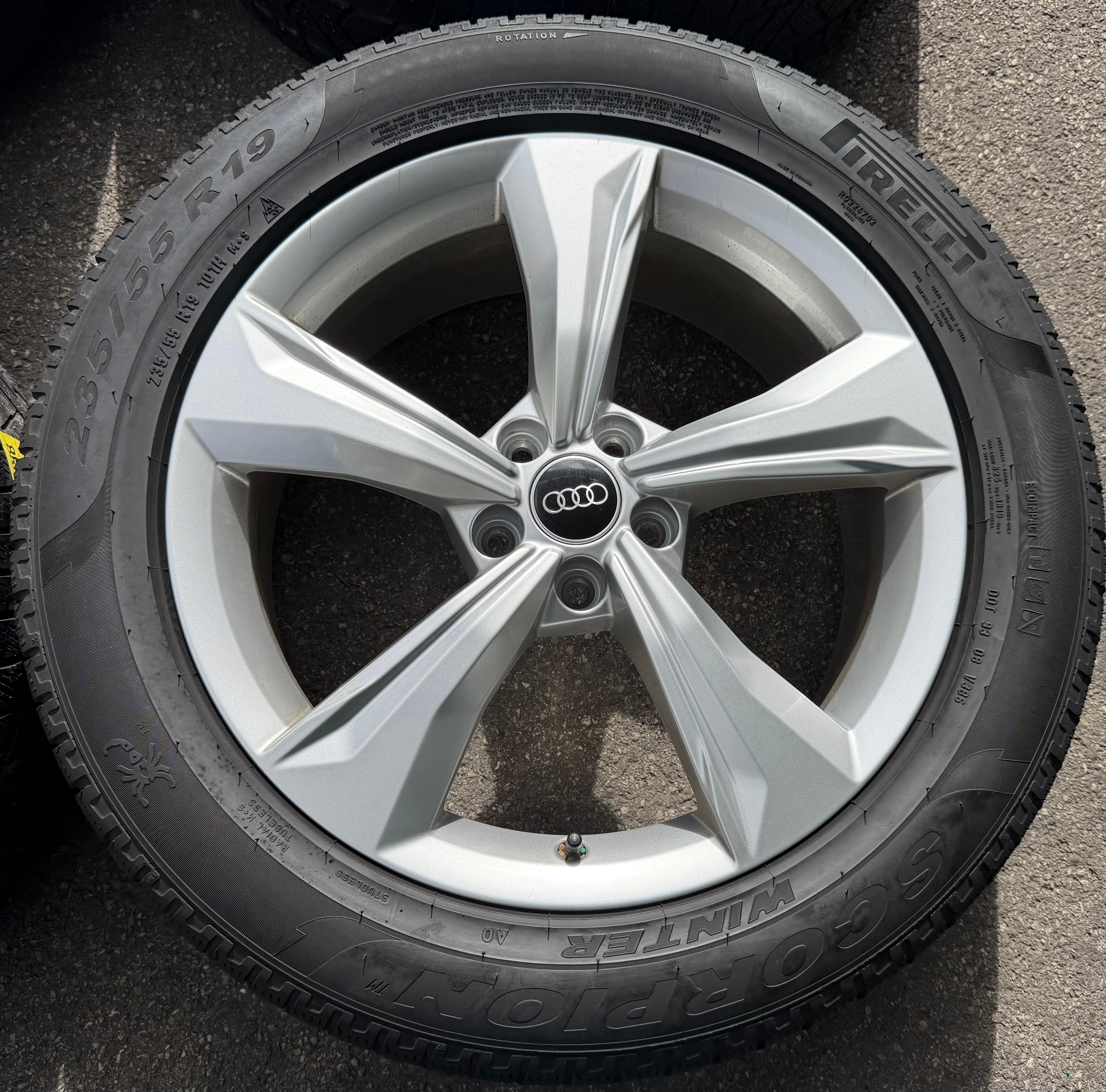 4 cerchi in lega originali da 19" Audi Q5 SQ5 FY 80A601025K 7x19 ET34 S-LINE