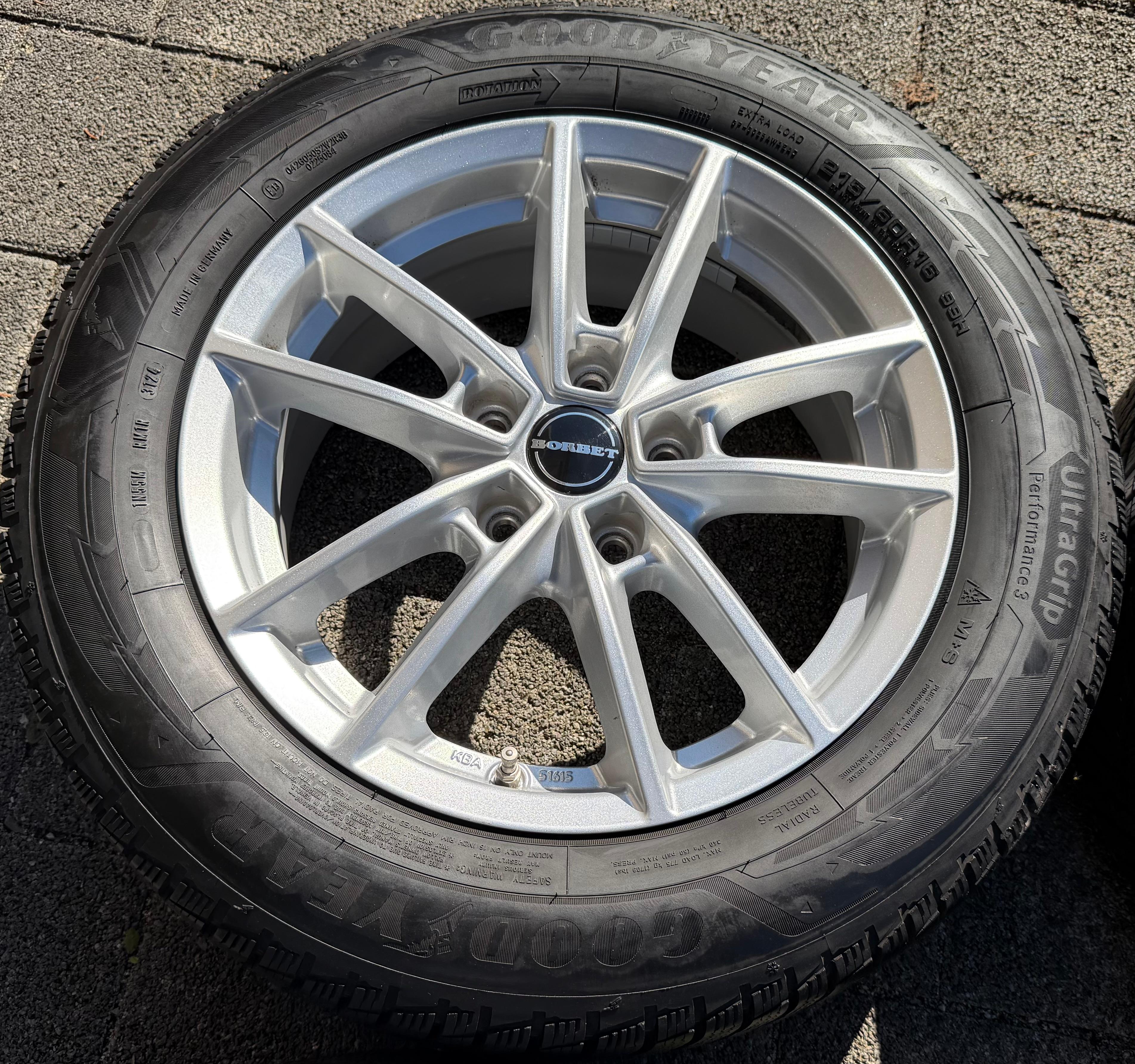 4 Alu Winterräder Audi Q2 Seat Ateca Skoda Superb Yeti VW Passat B8 3G Beetle 215/60R16