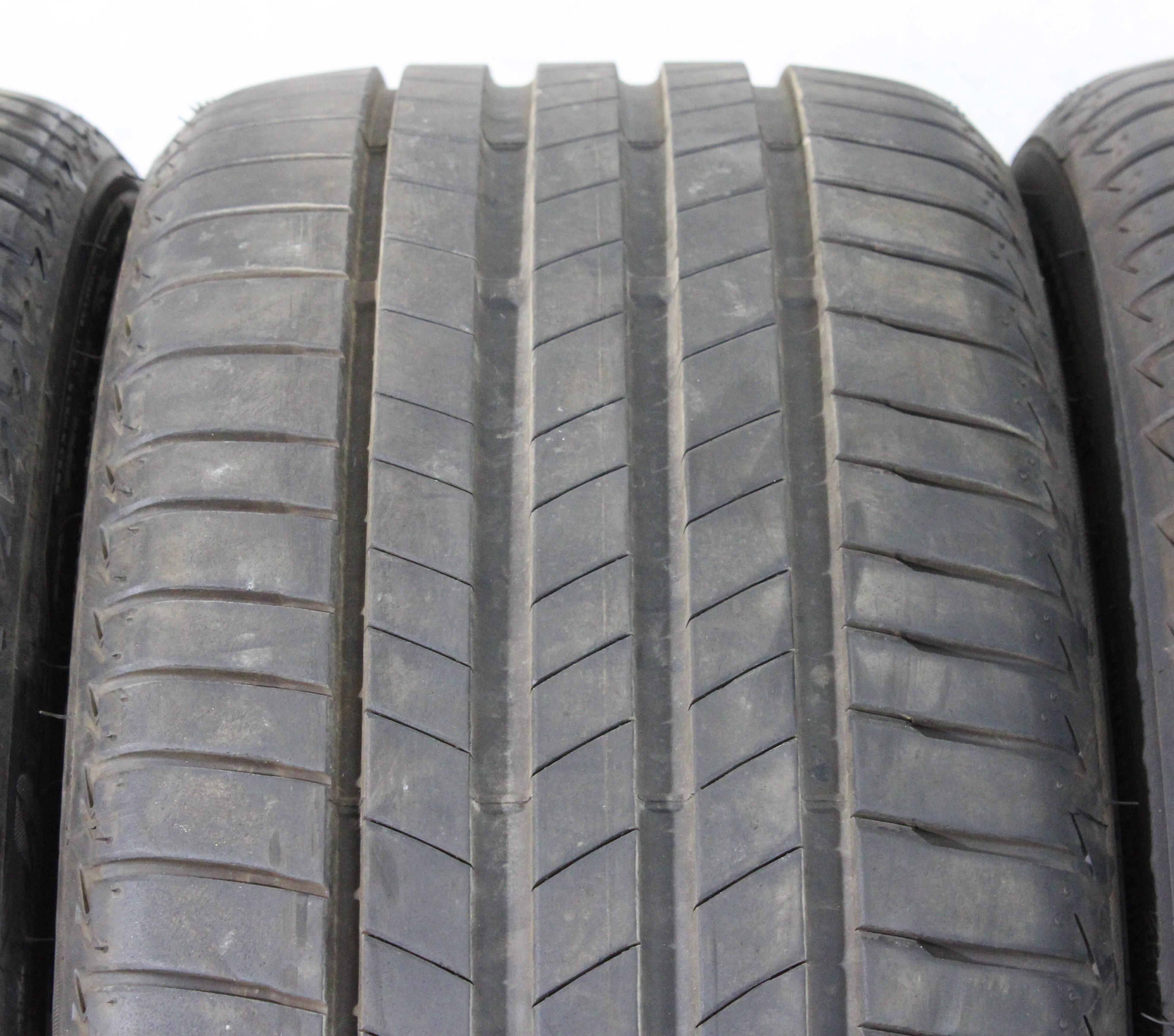 4 pneus été Bridgestone Turanza T005 AO 225/40R18 92Y, usure 6-6,5 mm, 2019
