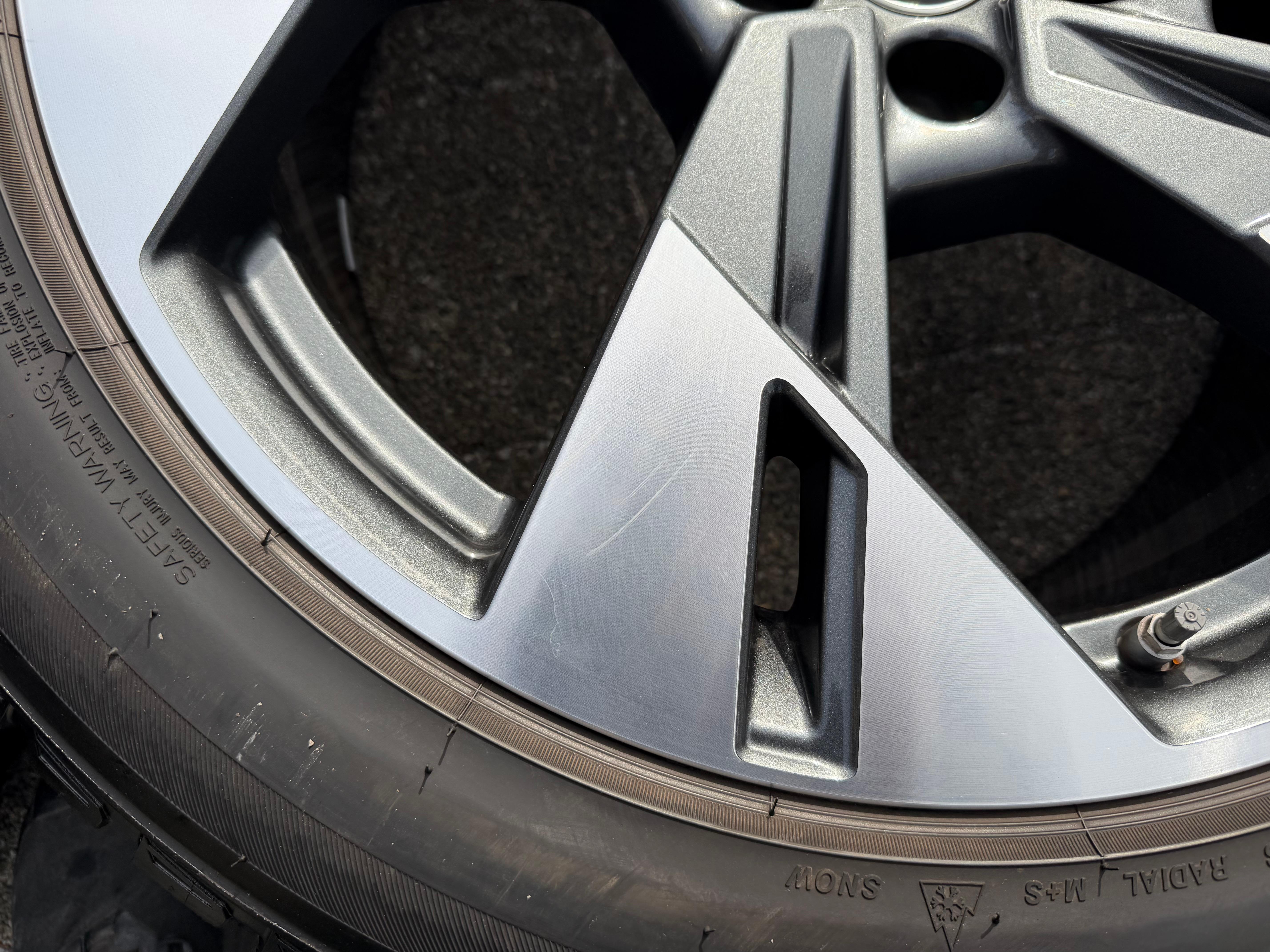 4 ORIGINAL 20" ALU WINTERRÄDER AUDI E-TRON Q8 ETRON 4KE601025T 255/50R20 109H