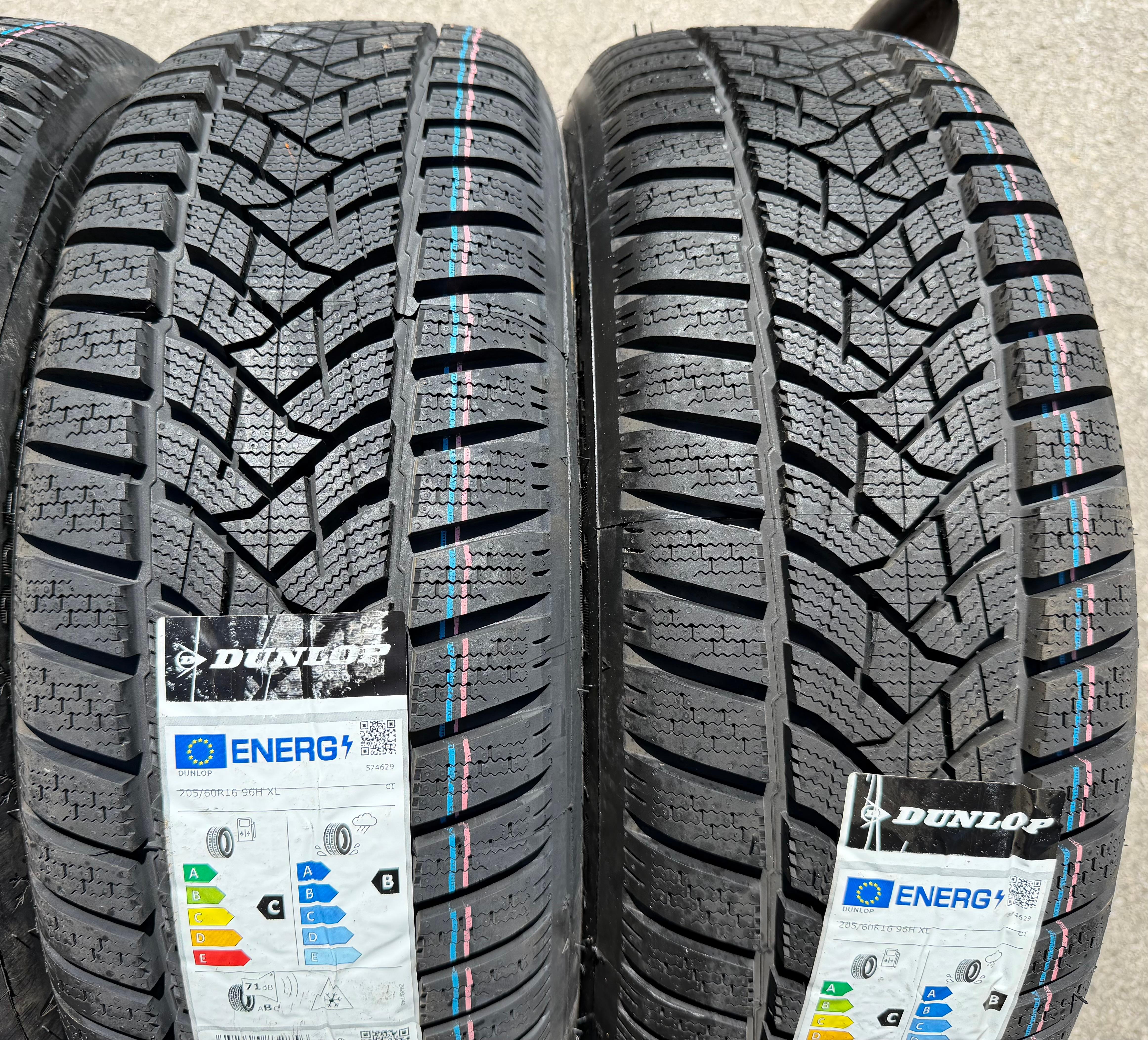 4 Winterräder Audi Q2 GA VW T-Roc 205/60R16 96H Dunlop 5Q0601027CK 5Q0601027CJ NEU