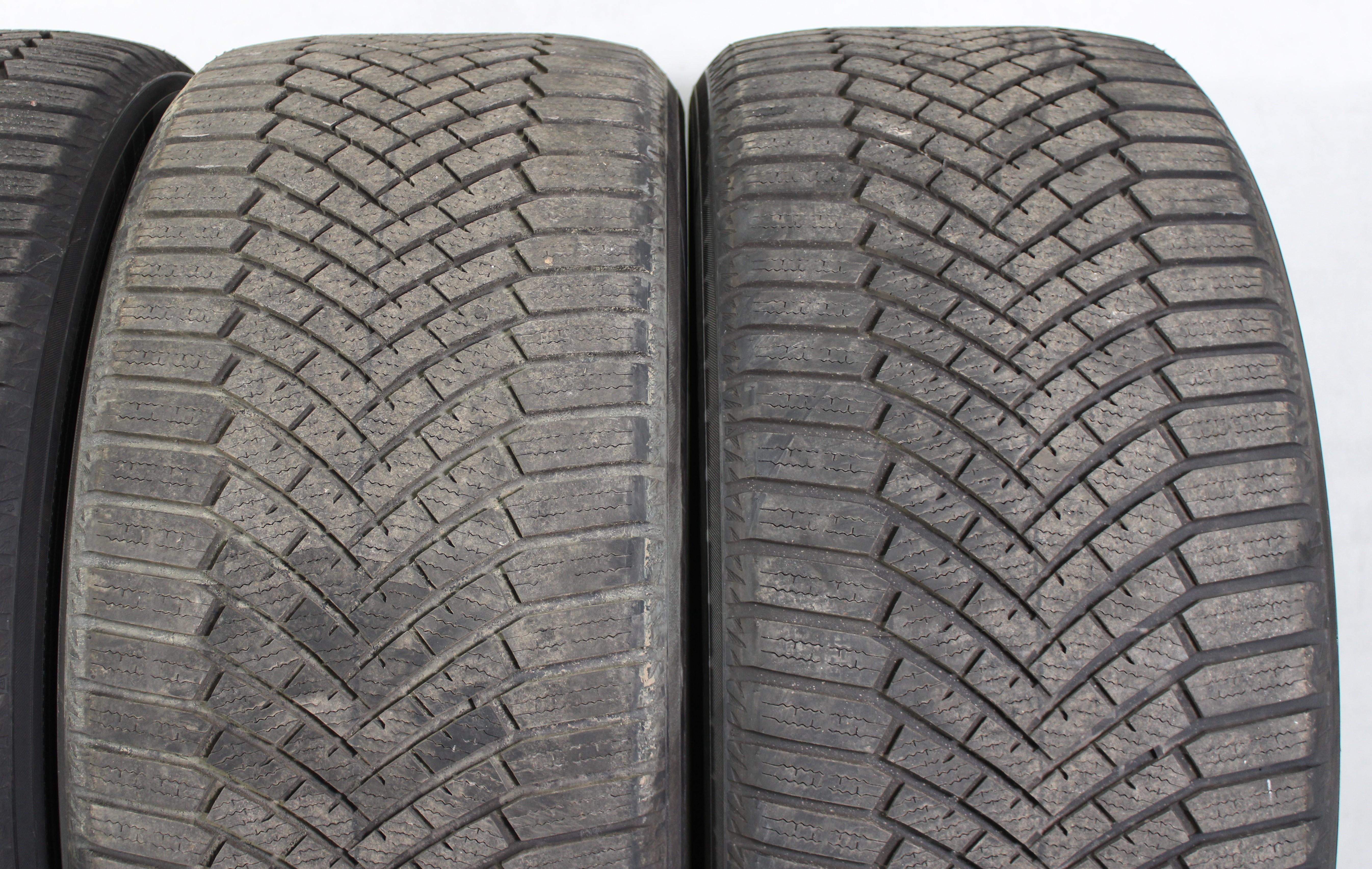 2 x 255/45R21 106V 2 x 285/40R21 109V Winterreifen Yokohama BluEarth Winter V906 SUV 7,5mm 2024 XL