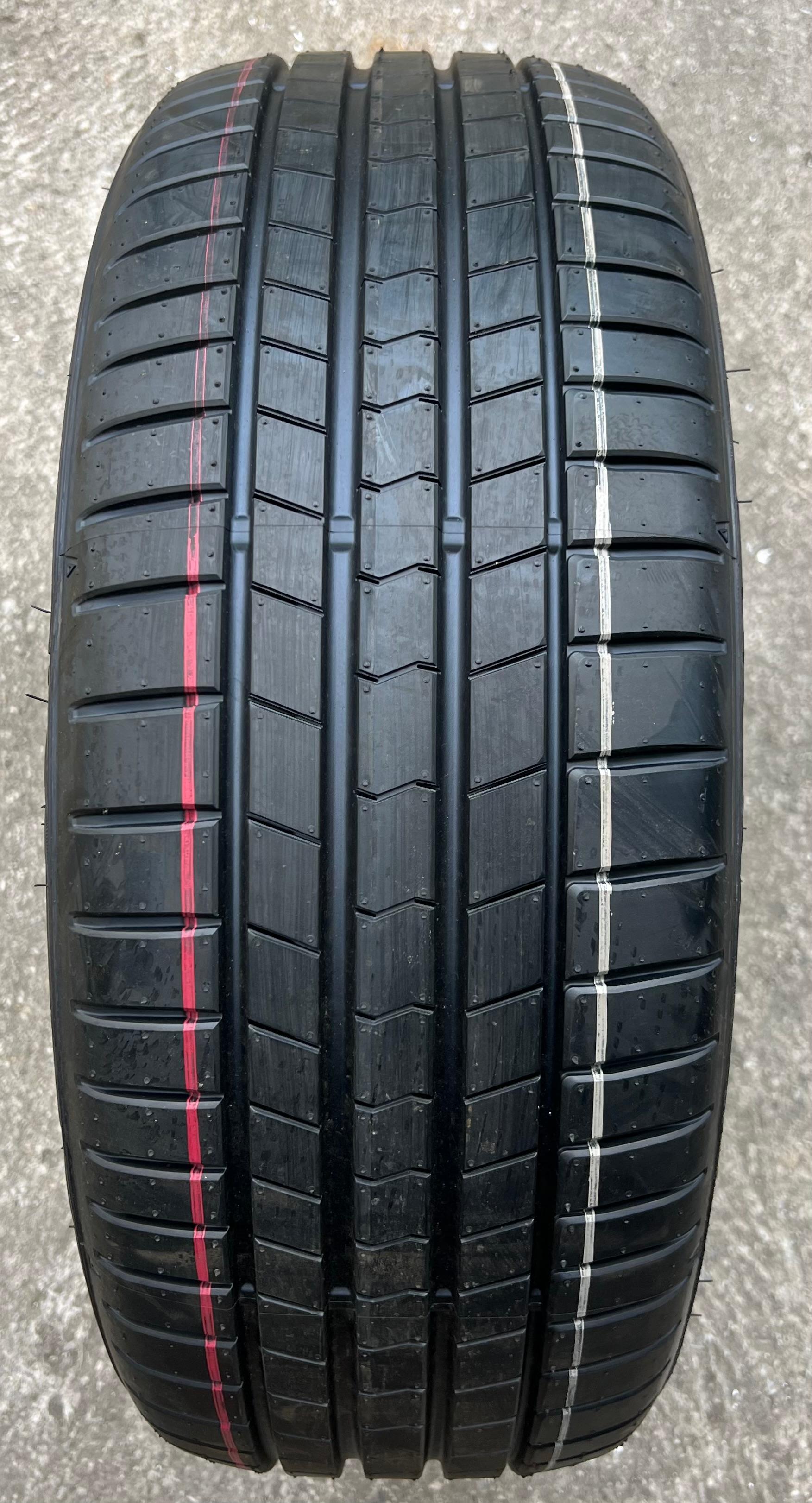 1 x 205/55R17 95W Sommerreifen Falken Azenis FK510A AO NEU 2021