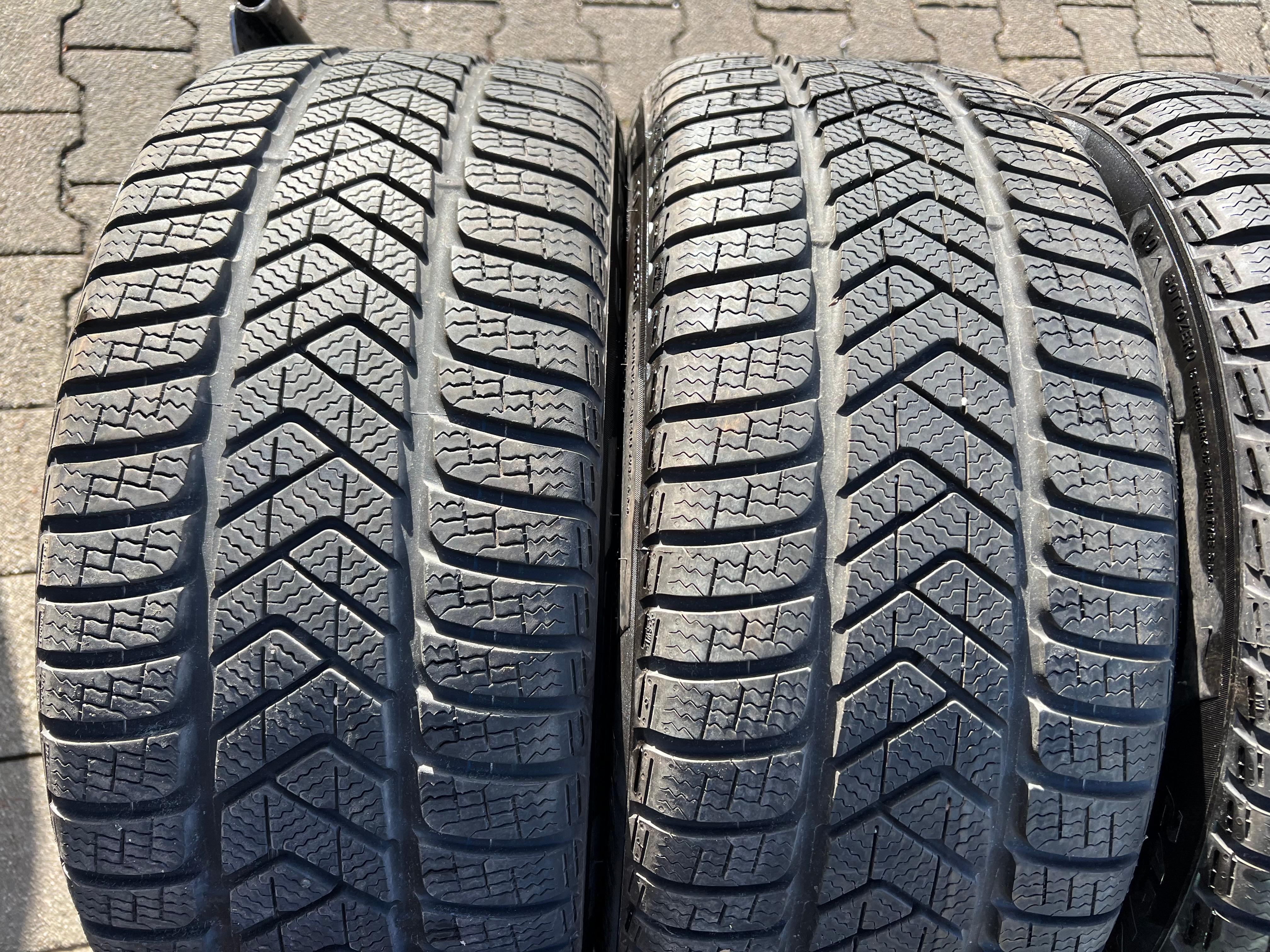 4 CERCHI INVERNALI ORIGINALI IN ALLUMINIO DA 18" AUDI TT TTS 8S 8S0601025D 245/40R18 98V PIRELLI CONSEGNA GRATUITA