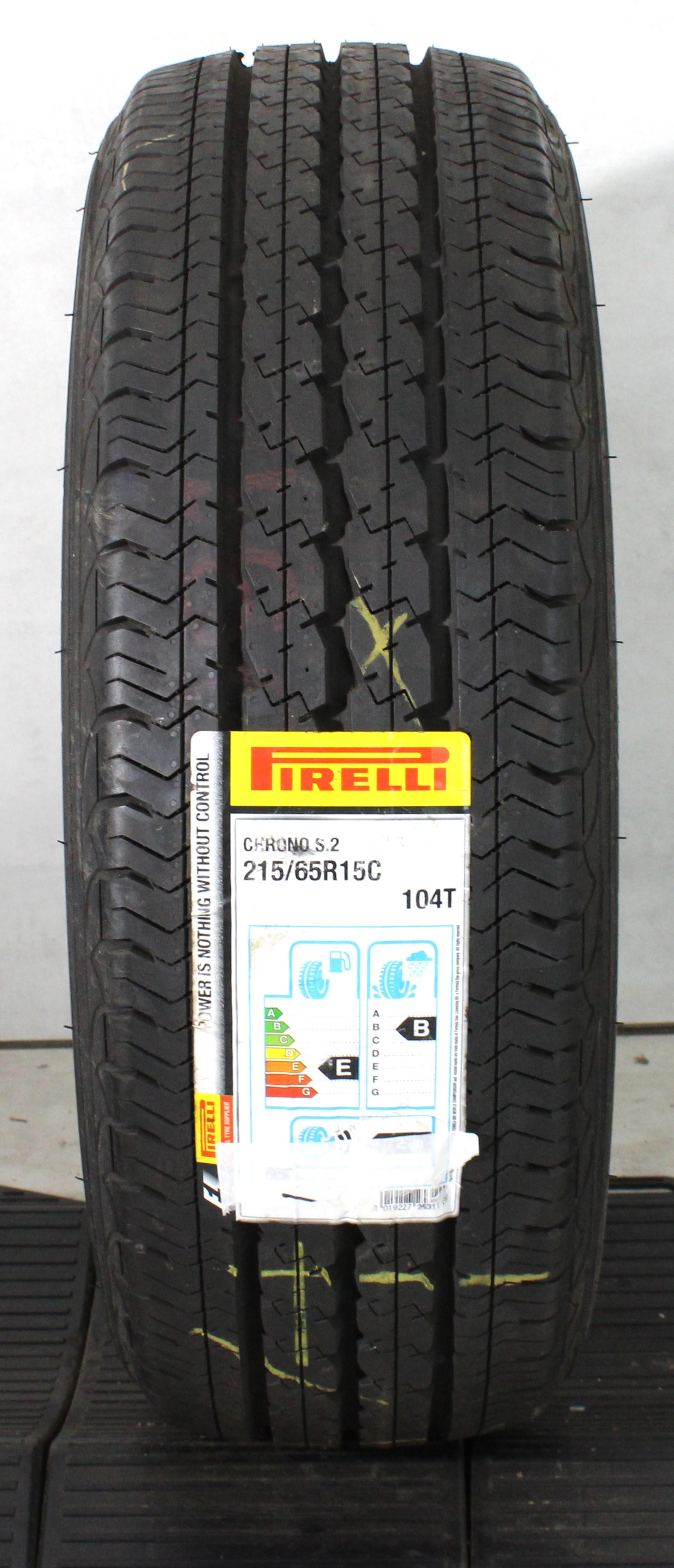 1 x 215/65R15C 104/102T Sommerreifen Pirelli Chrono NEU 2018
