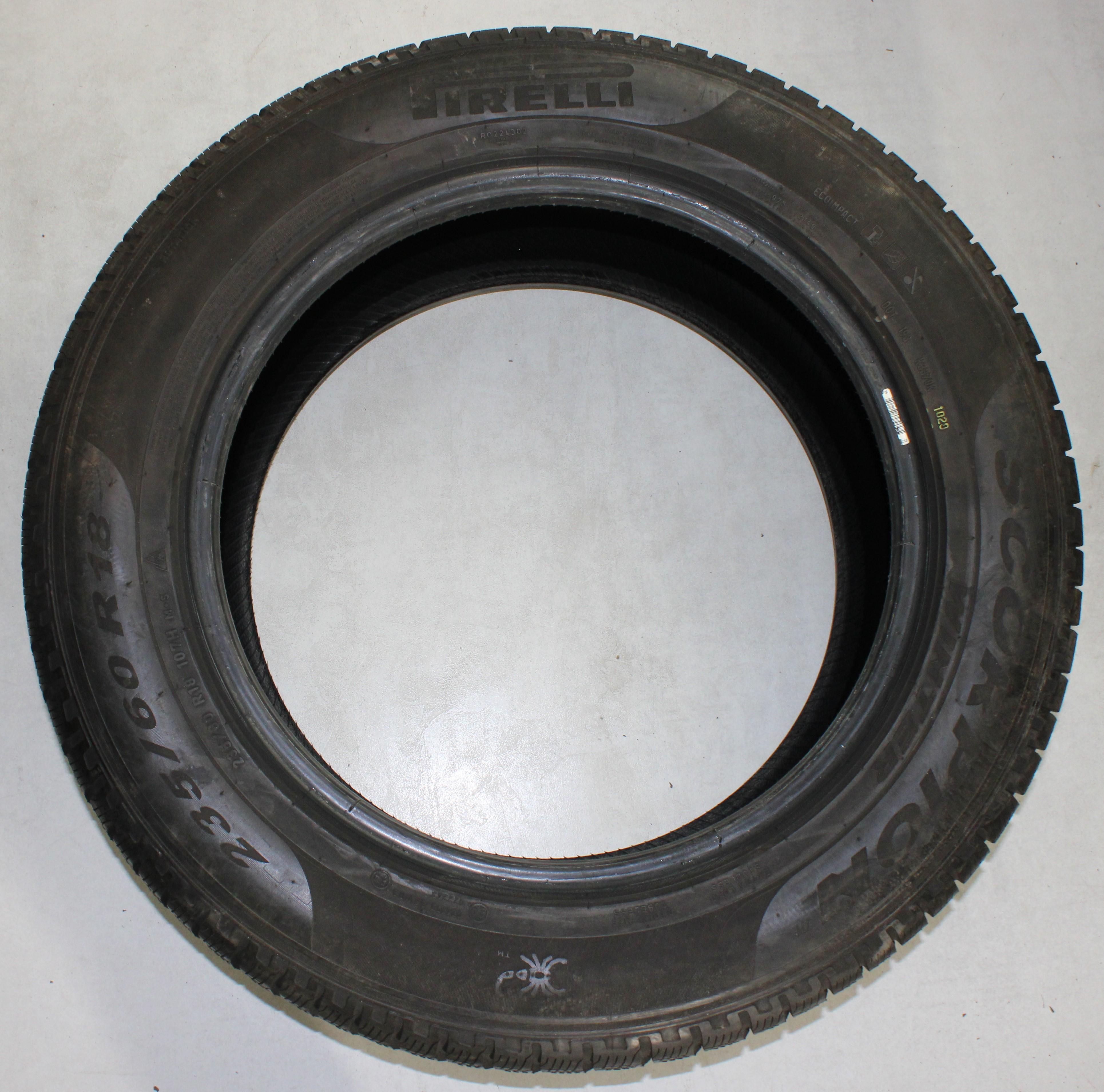 4 x 235/60R18 107H pneumatici invernali Pirelli Scorpion Winter 4,5-5mm 2020