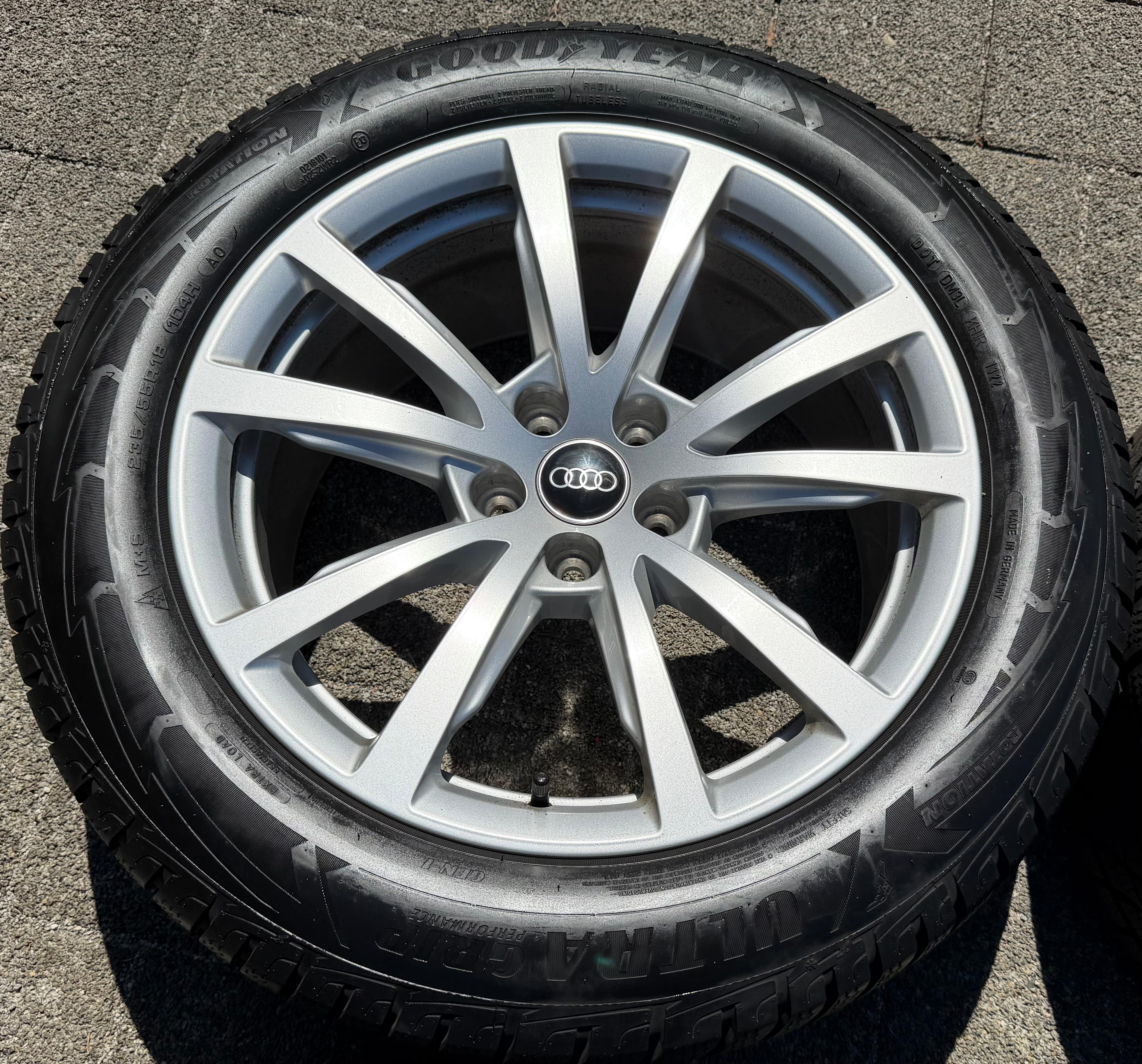 4 Original 18" Alu Winterräder Audi A8 4N 4N0601025A 235/55R18 104H Goodyear 2022