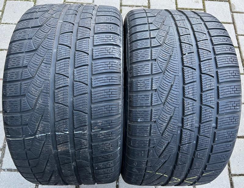 2 x 295/35R19 100V Winterreifen Pirelli Sottozero 2 N0 5,5mm 2015