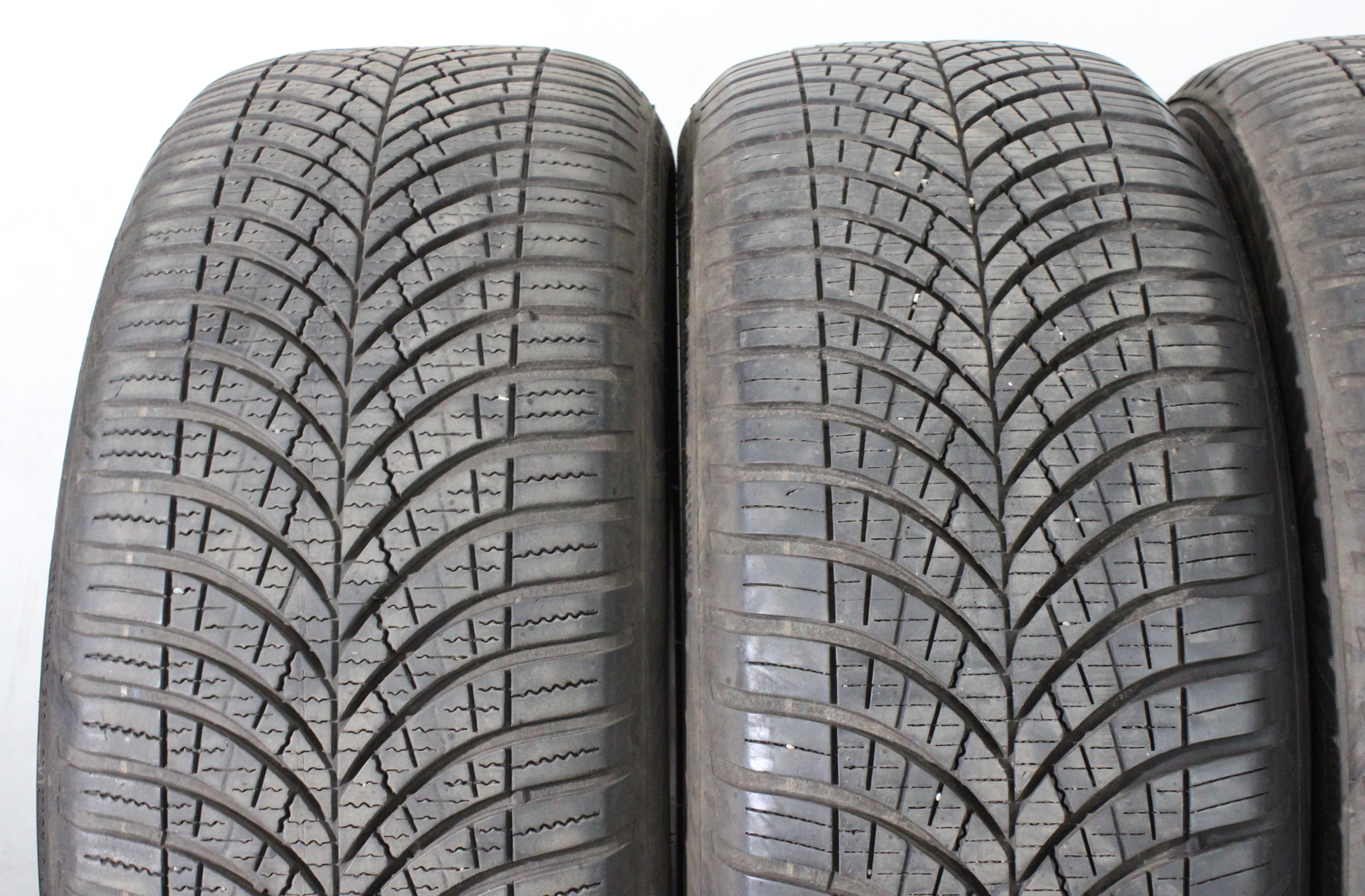 4 x 215/50R18 92W Ganzjahresreifen Goodyear Vector 4 Seasons GEN-3 2x5,5-6mm/2x6,5-7mm 3x2021/1x2024