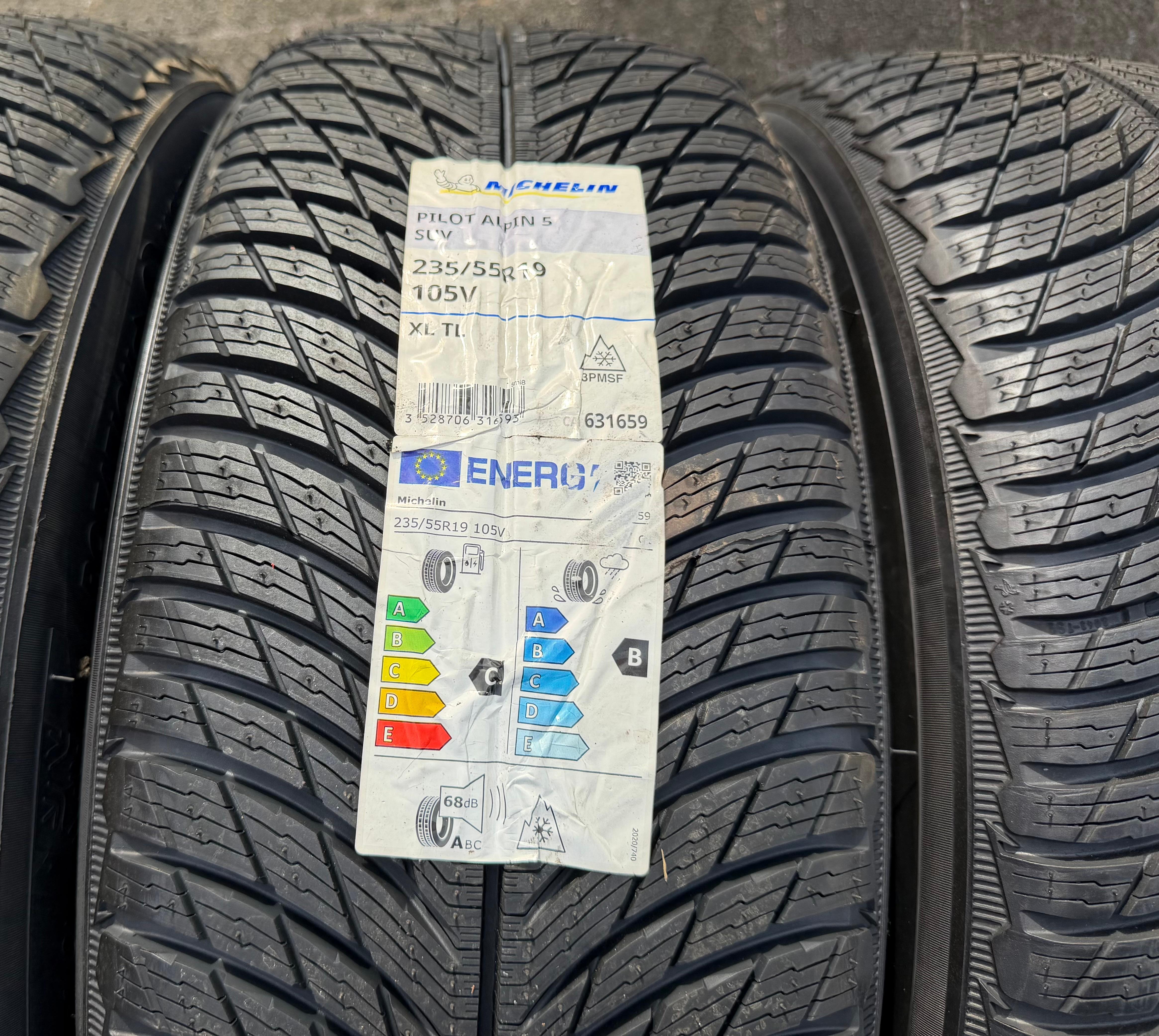 4 ruedas de invierno de aleación originales de 19" para Volvo XC90 II 31680216 235/55R19 105V Michelin