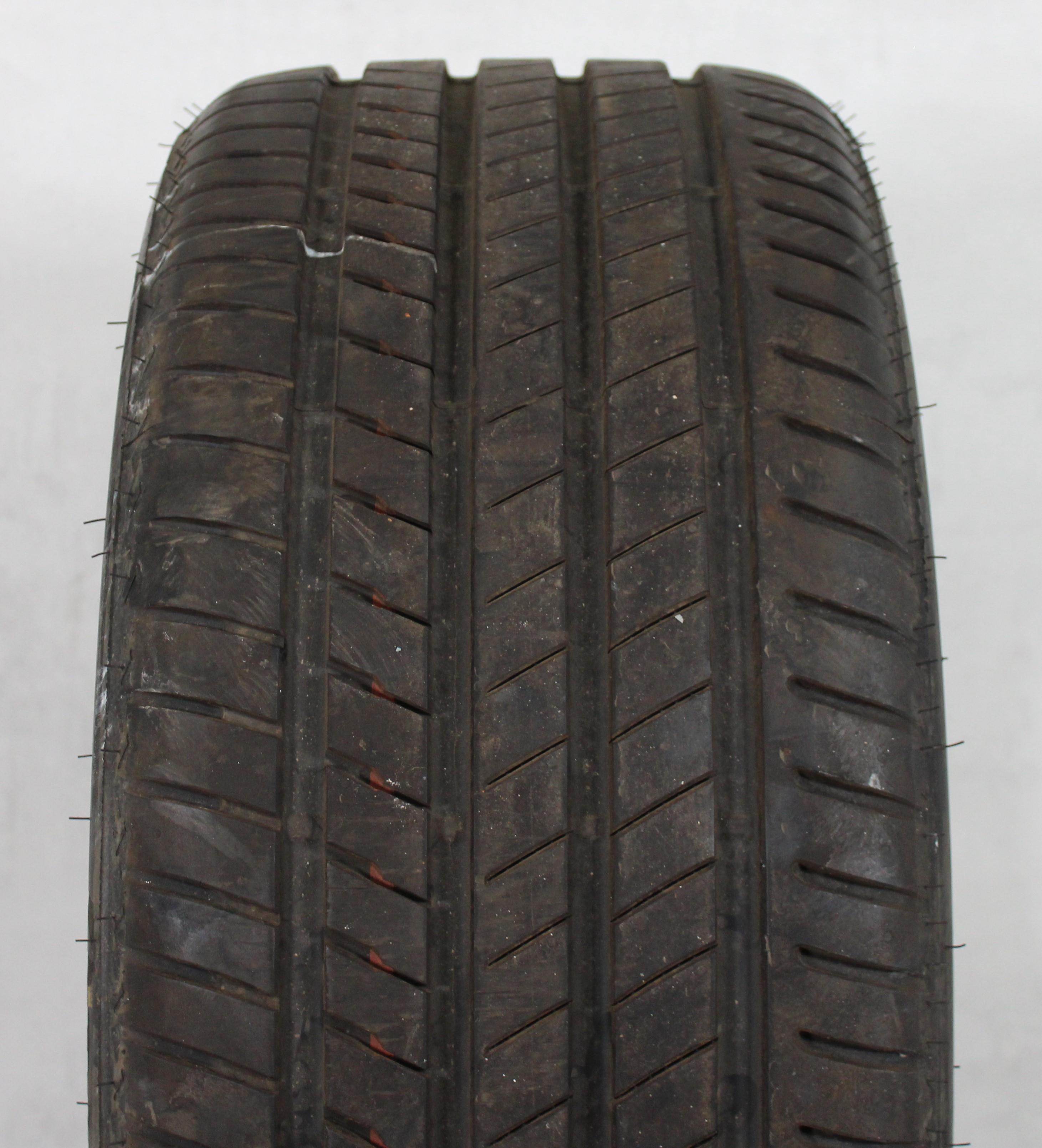 1 x 275/40R20 106W Sommerreifen Bridgestone Alenza 001 Runflat 7,5mm 2017 *