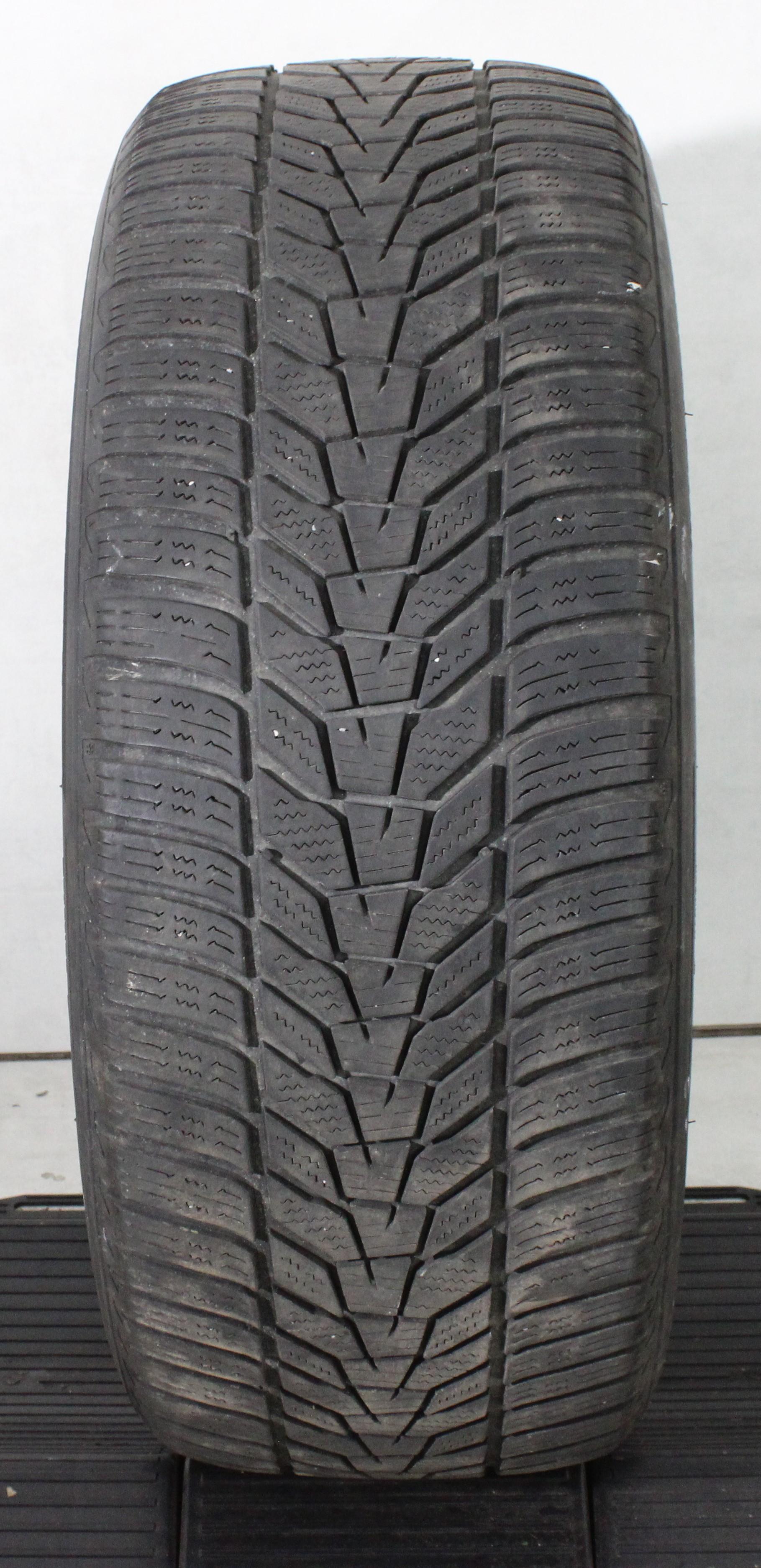 1 x 235/55R17 103V Winterreifen Hankook Winter I*Cept Evo 3 X 4,5-5mm 2022