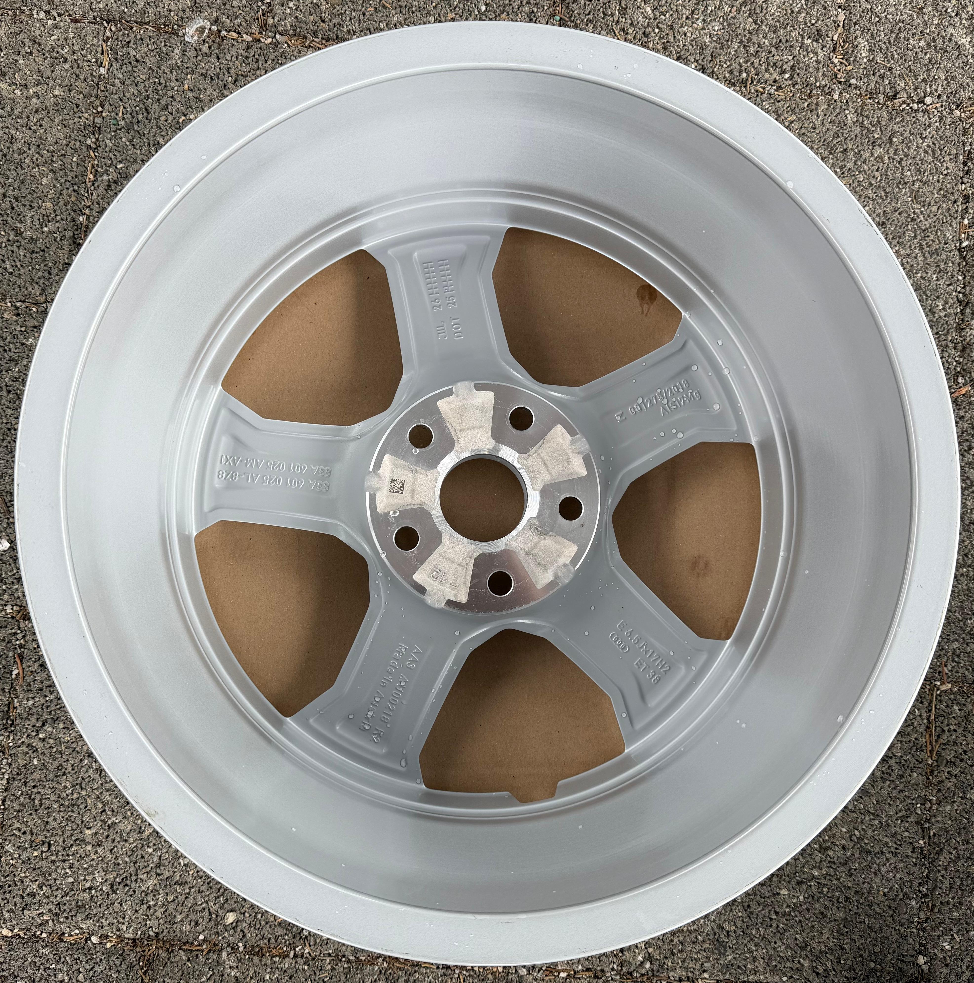1 X ORIGINAL 17" ALUFELGE FELGE AUDI Q3 F3 83A601025AL 7x17 ET40 FREIHAUS
