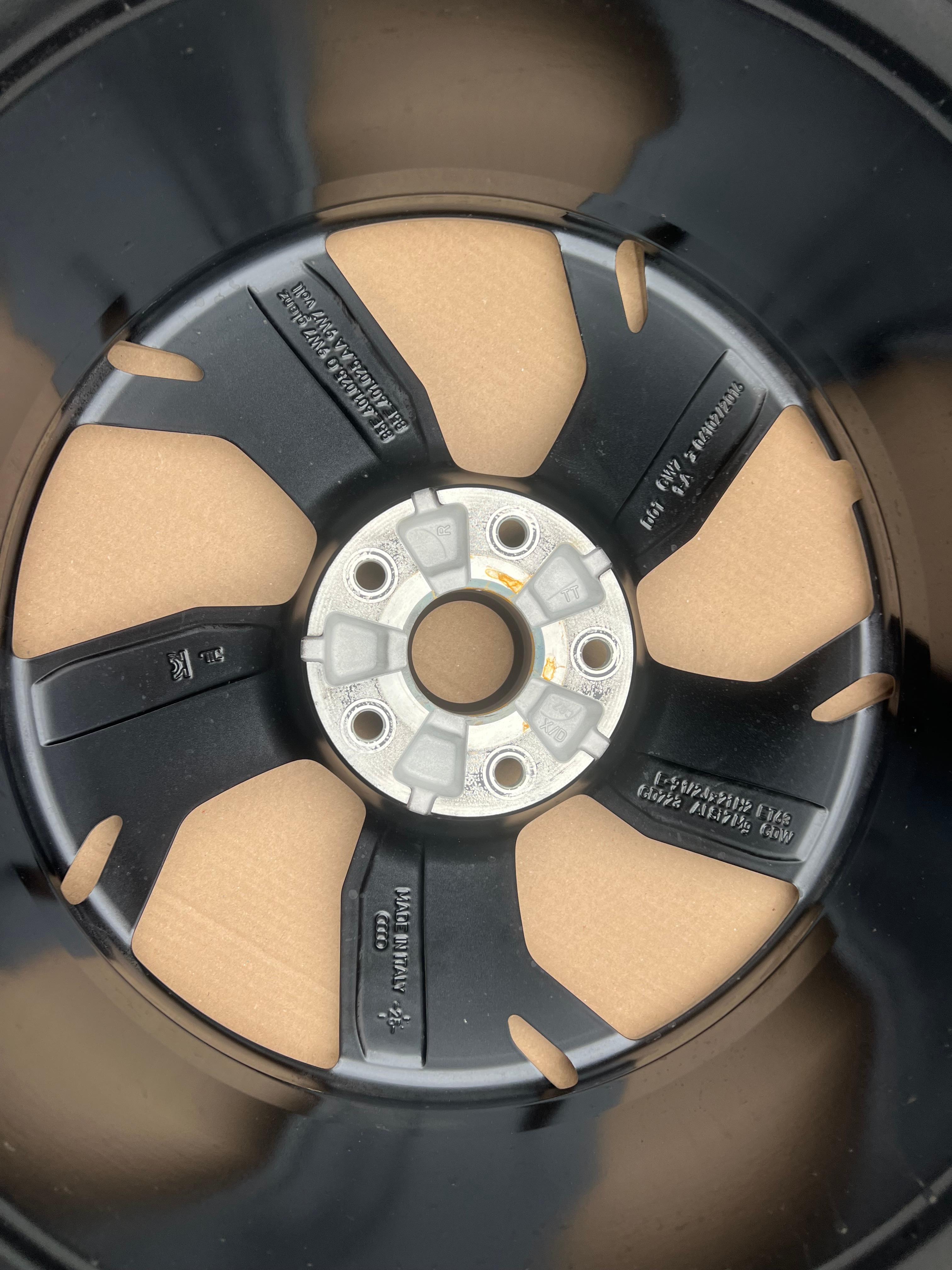 1 X LLANTA DE ALEACIÓN ORIGINAL DE 21" PARA AUDI A6 E-TRON GH5 GHA 85E601025Q