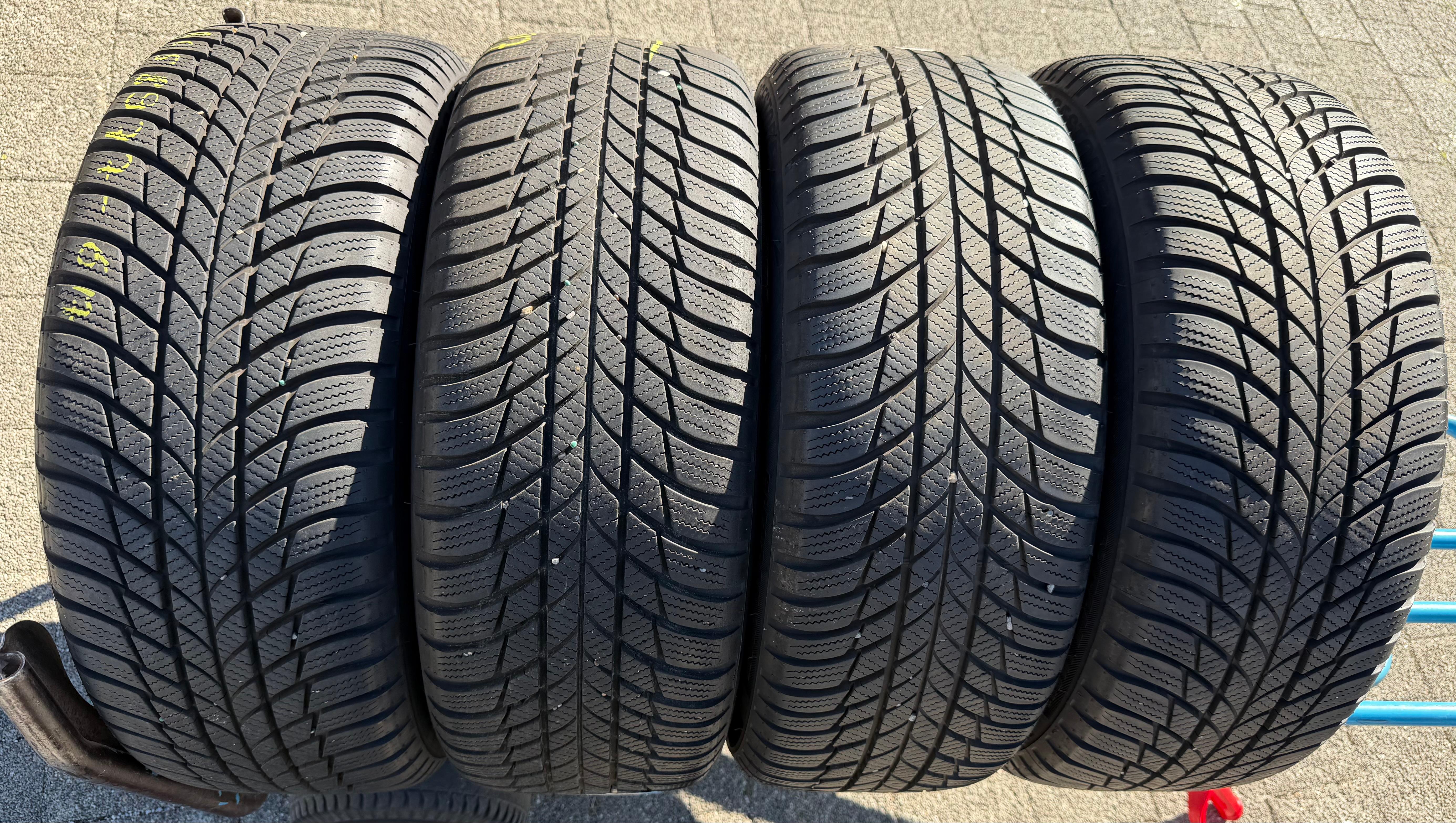 4 Original 17" Alu Winterräder Audi A5 F5 8W 225/50R17 98H 8W0601025AE Bridgestone