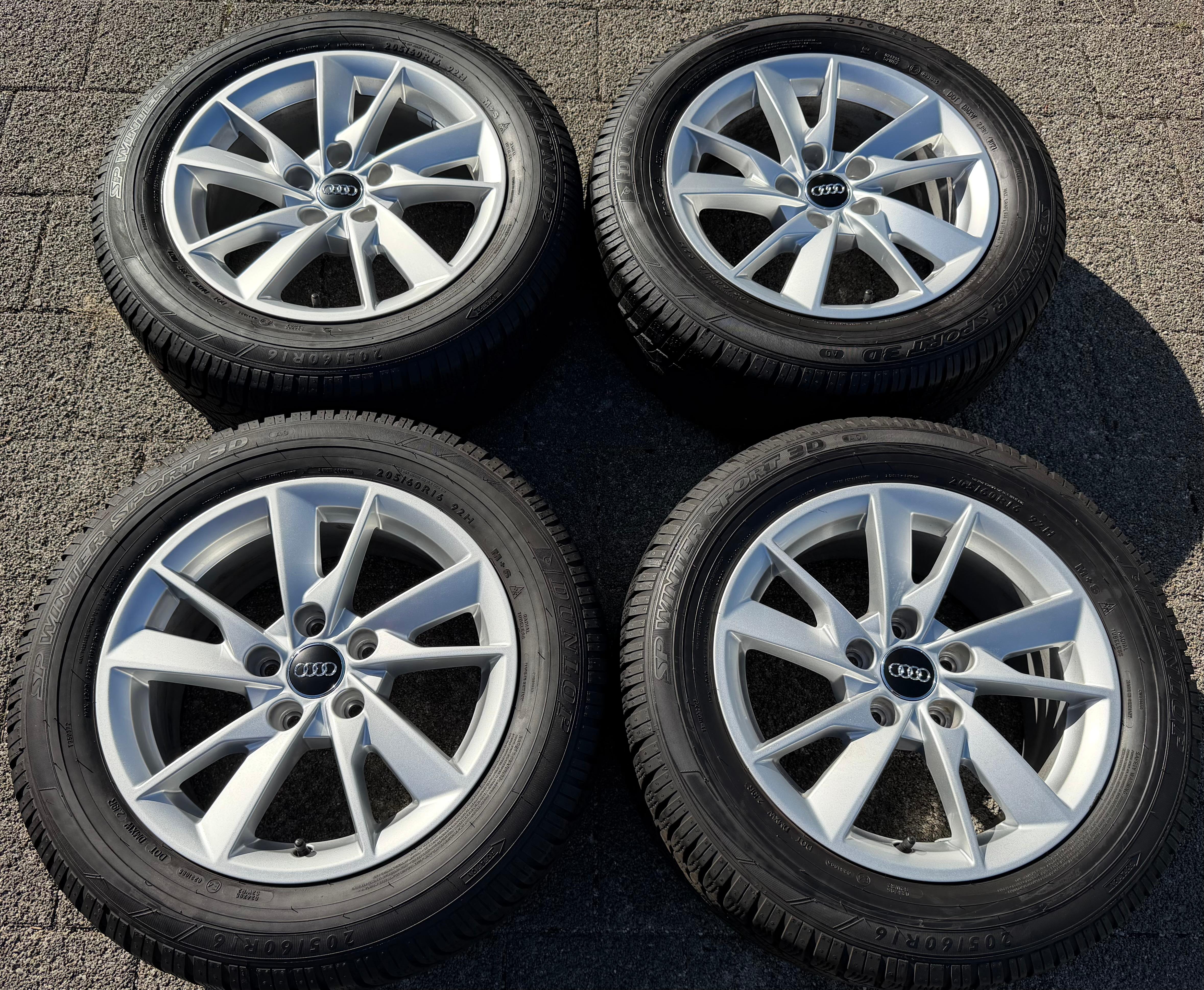4 ruedas de invierno de aleación originales Audi A4 8W B9 8W0601025A 205/60R16 92H Dunlop