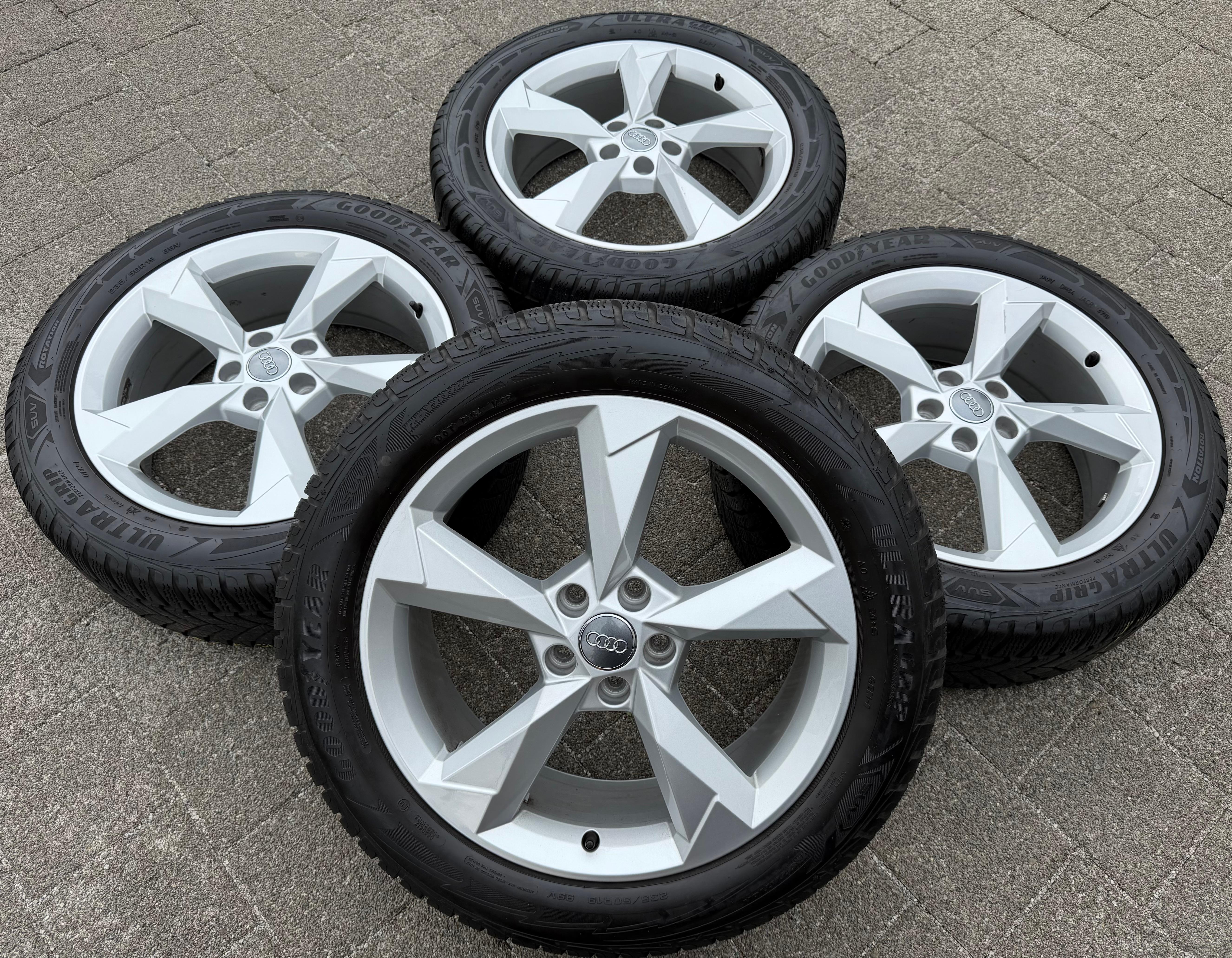 4 ORIGINAL 19" ALU WINTERRÄDER AUDI Q3 F3B 83A 83A601025N 235/50R19 99V FREIHAUS