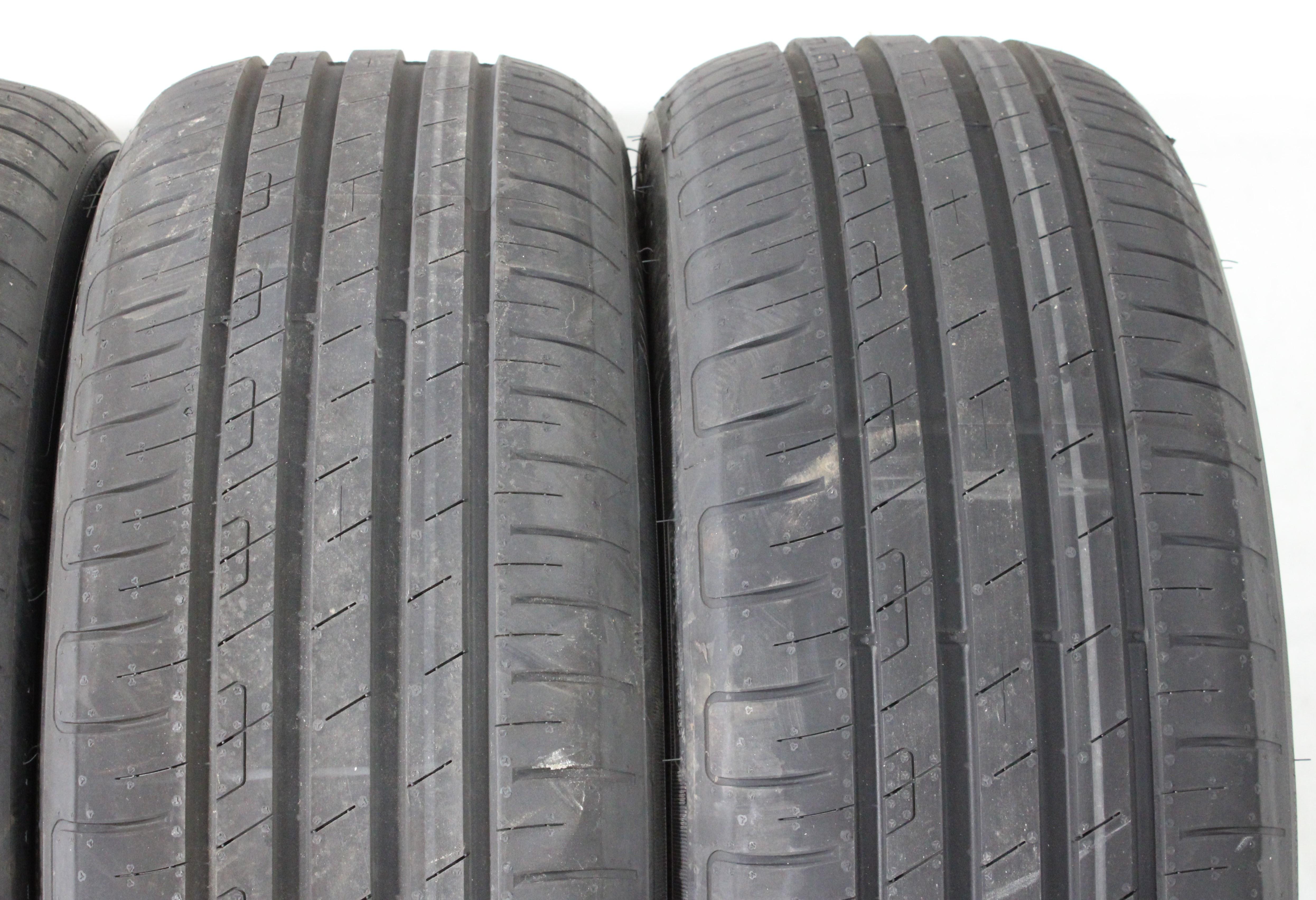 4 neumáticos de verano Goodyear Efficient Grip Performance 205/55R17 91V, con perfil completo, 2022