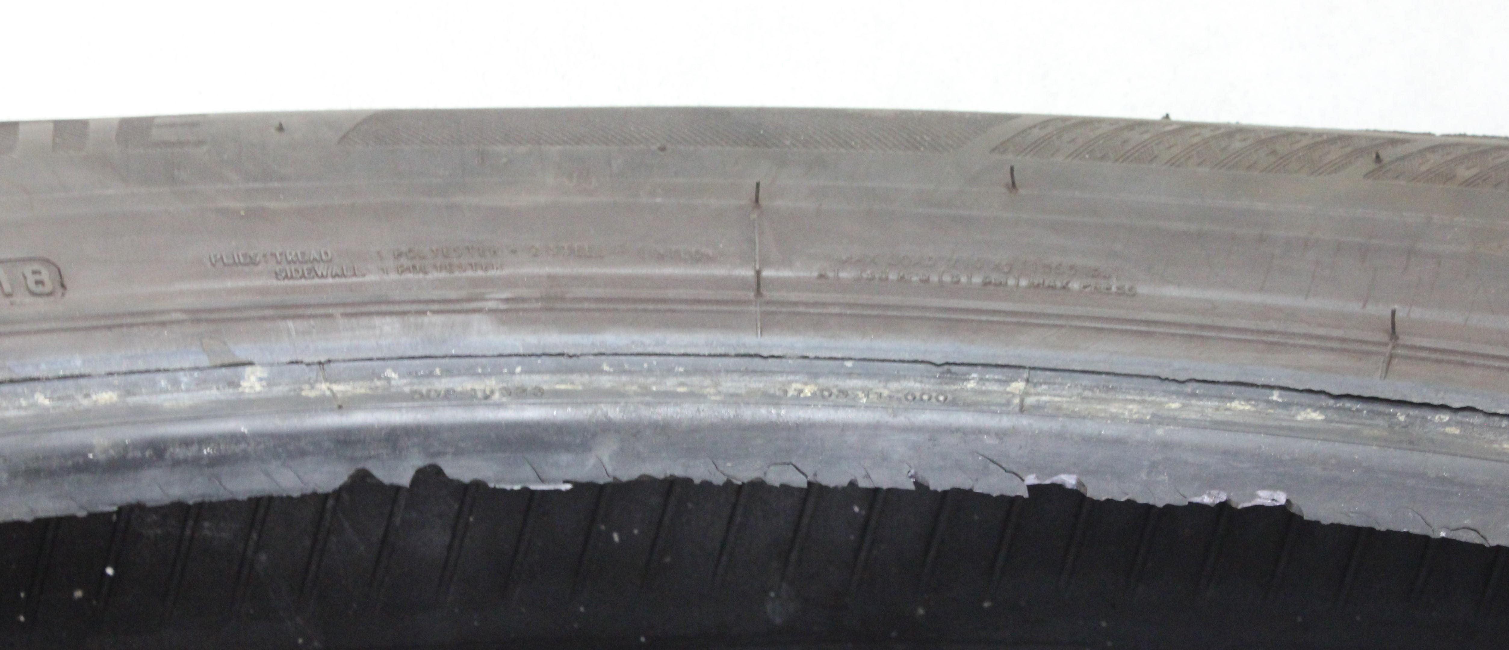 2 x 215/60R17 96H Sommerreifen Bridgestone Turanza T001 5,5-6mm 2018