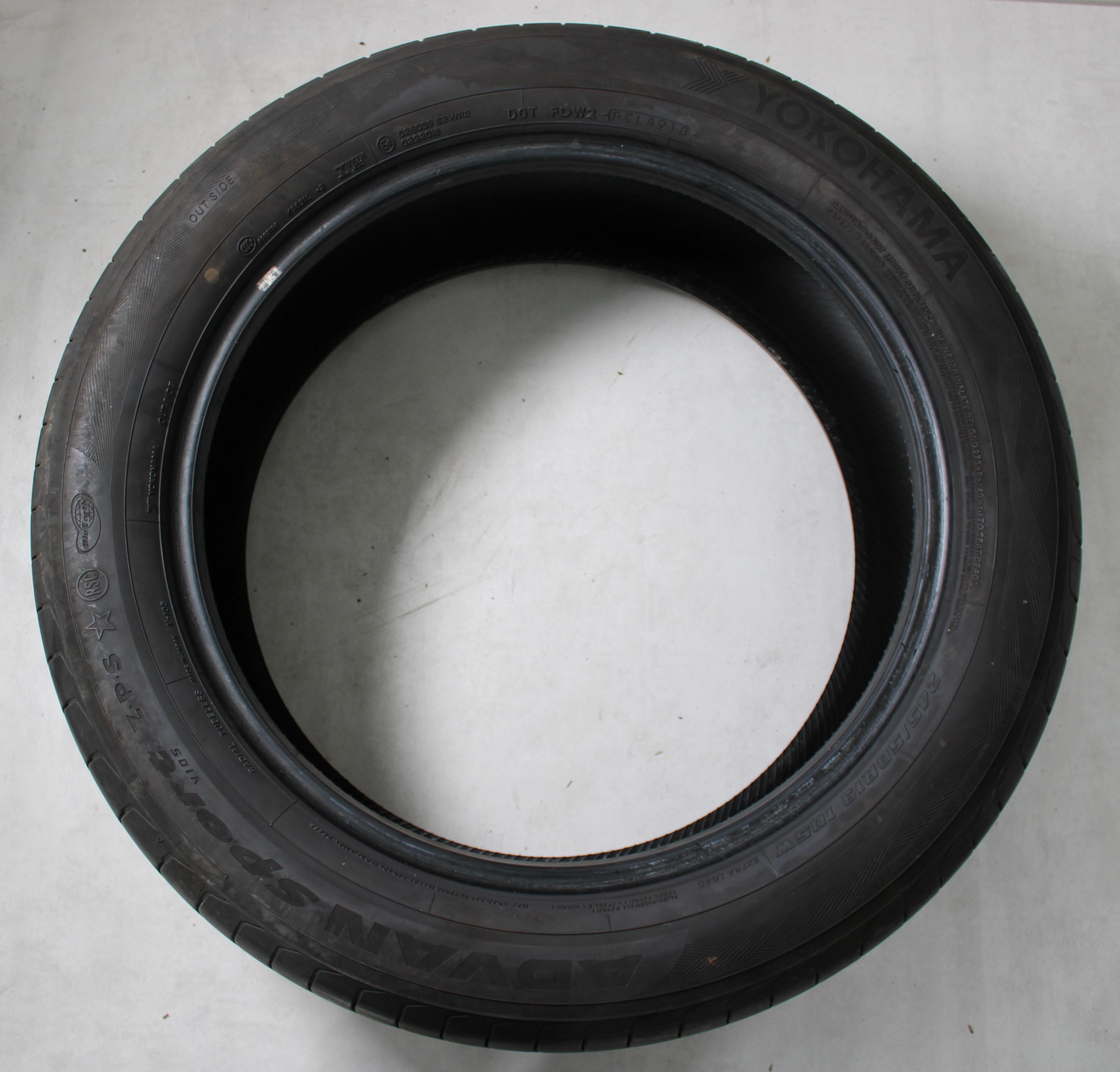 4 x 245/50R19 105W Sommerreifen Yokohama Advan Sport V105 Runflat 2x 6-6,5mm und 2x 6,5-7mm 2018/2020 *
