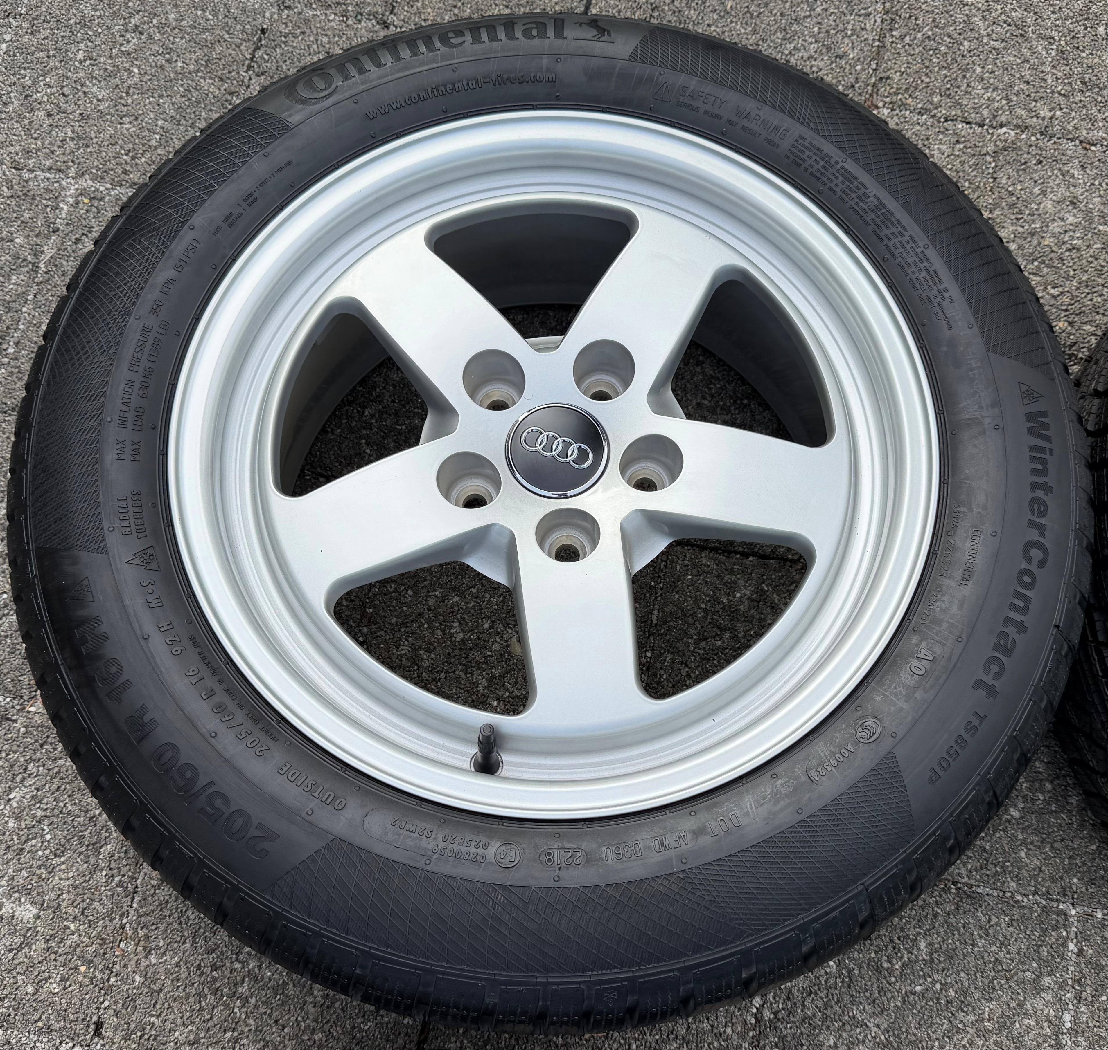 4 Original Alu Winterräder Audi A4 B9 8W 205/60R16 92H 8W0601025 Continental