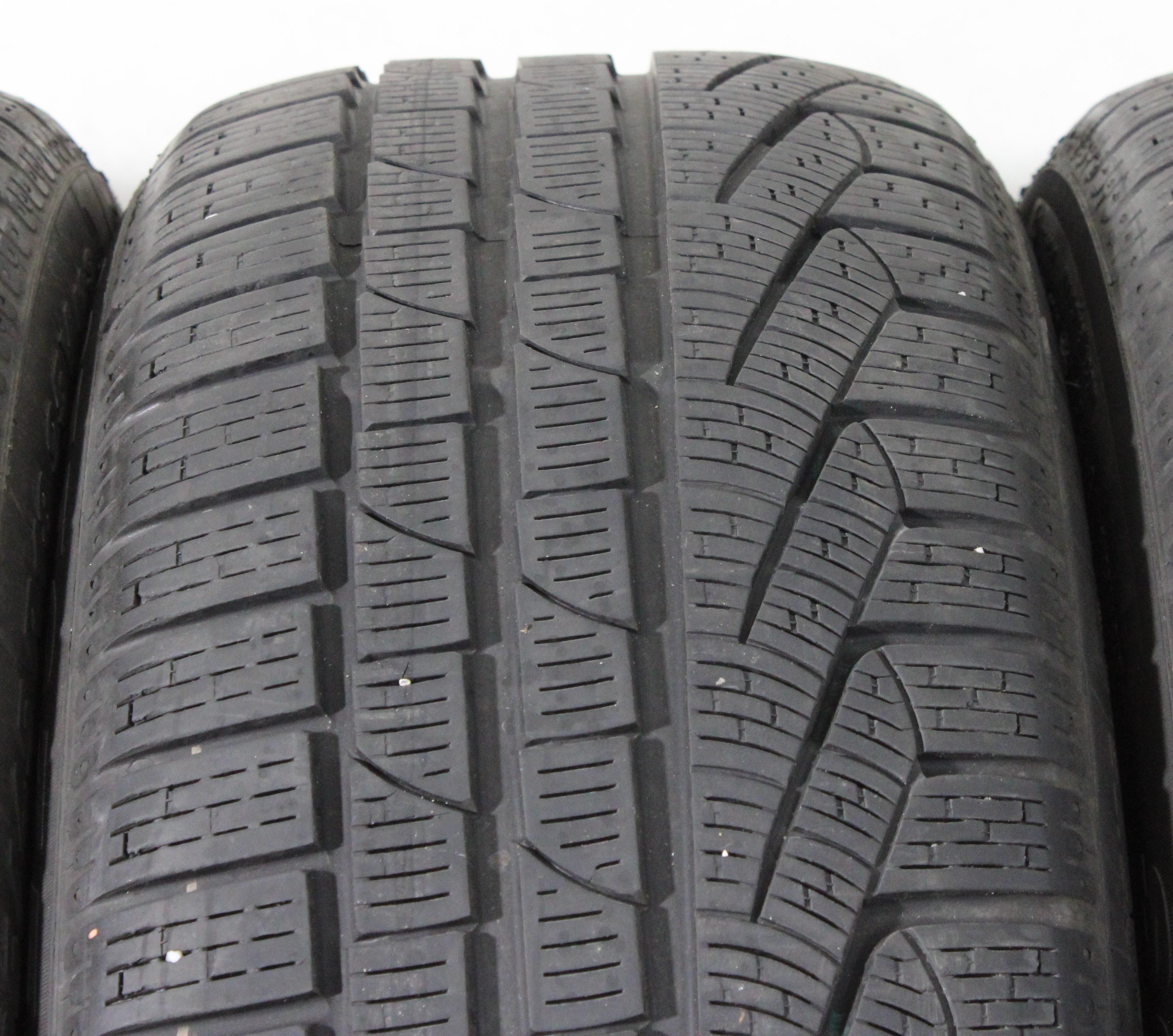 4 x 225/45R18 95V Winterreifen Pirelli Sottozero Winter 240 Serie 2 Runflat 5-5,5mm 2016 *