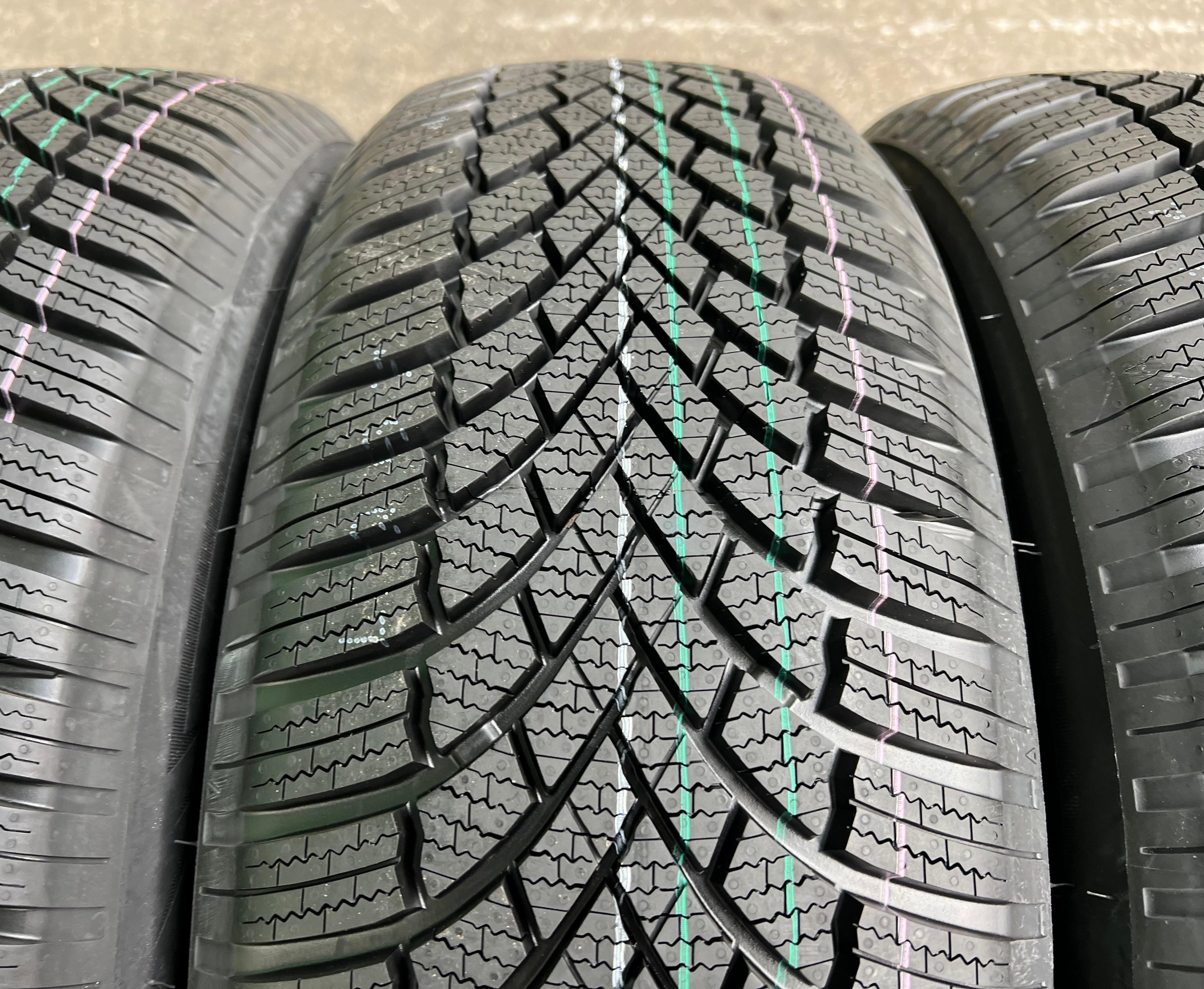 4 x 205/60R18 99H pneumatici invernali Bridgestone Blizzak LM005 2022 NUOVO Consegna gratuita