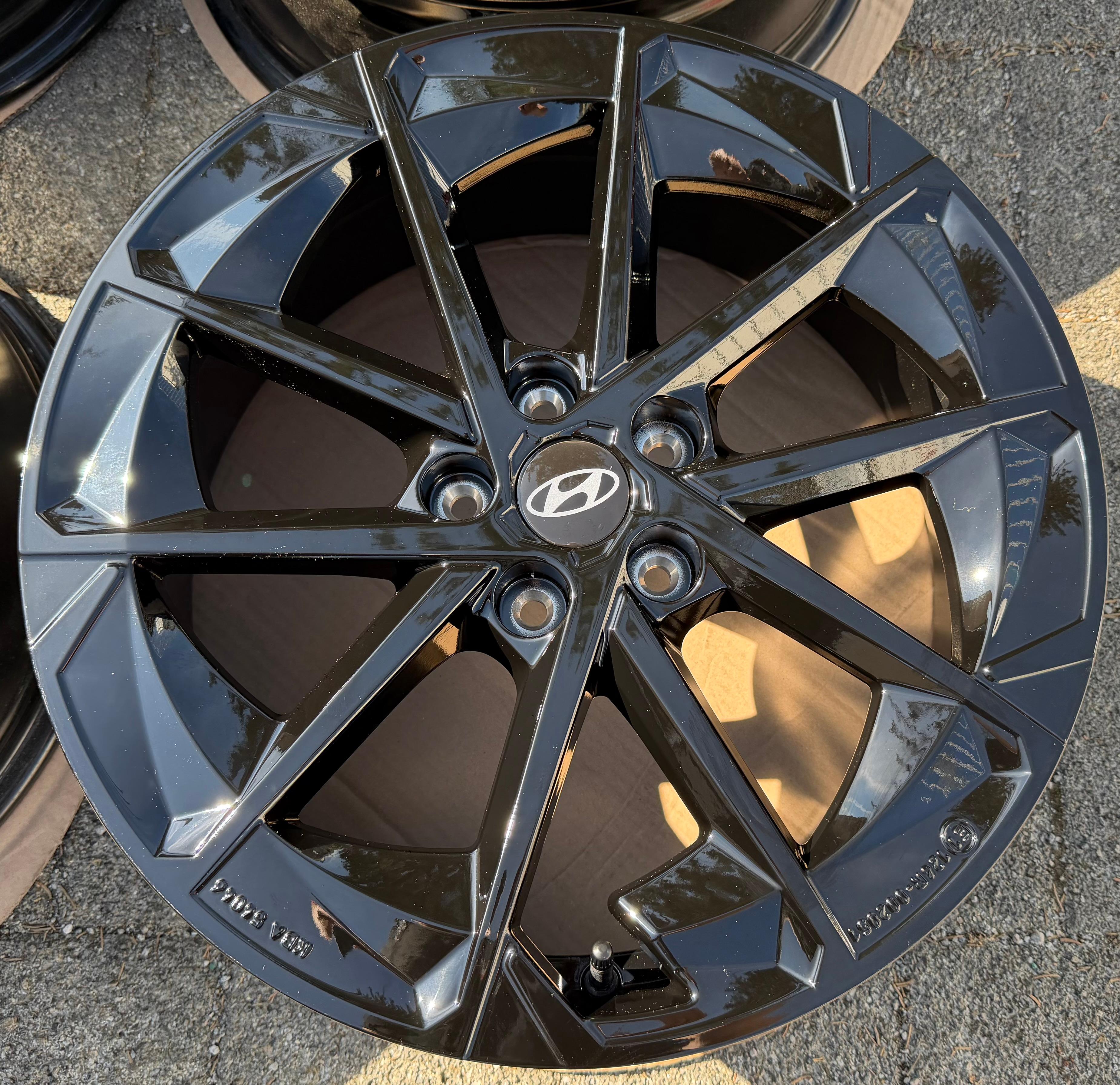 4 CERCHI IN LEGA DA 19" ORIGINALI PER HYUNDAI IONIQ 5, I30, SANTA FE, KONA E TUCSON 7,5x19 ET49,5 RDKS
