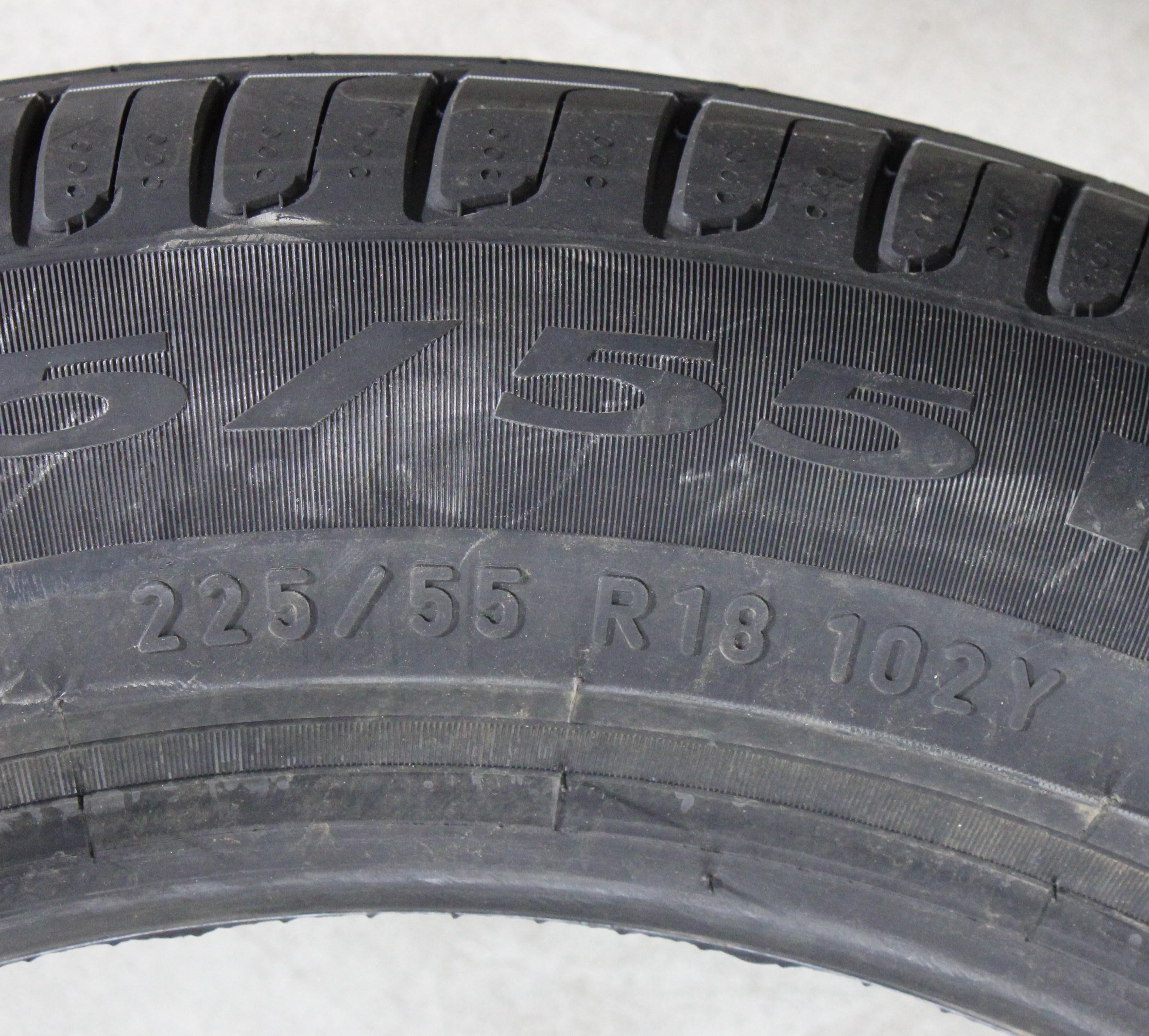 4 x 225/55R18 102Y zomerbanden Pirelli Cinturato P7 A01, vol profiel, 2020