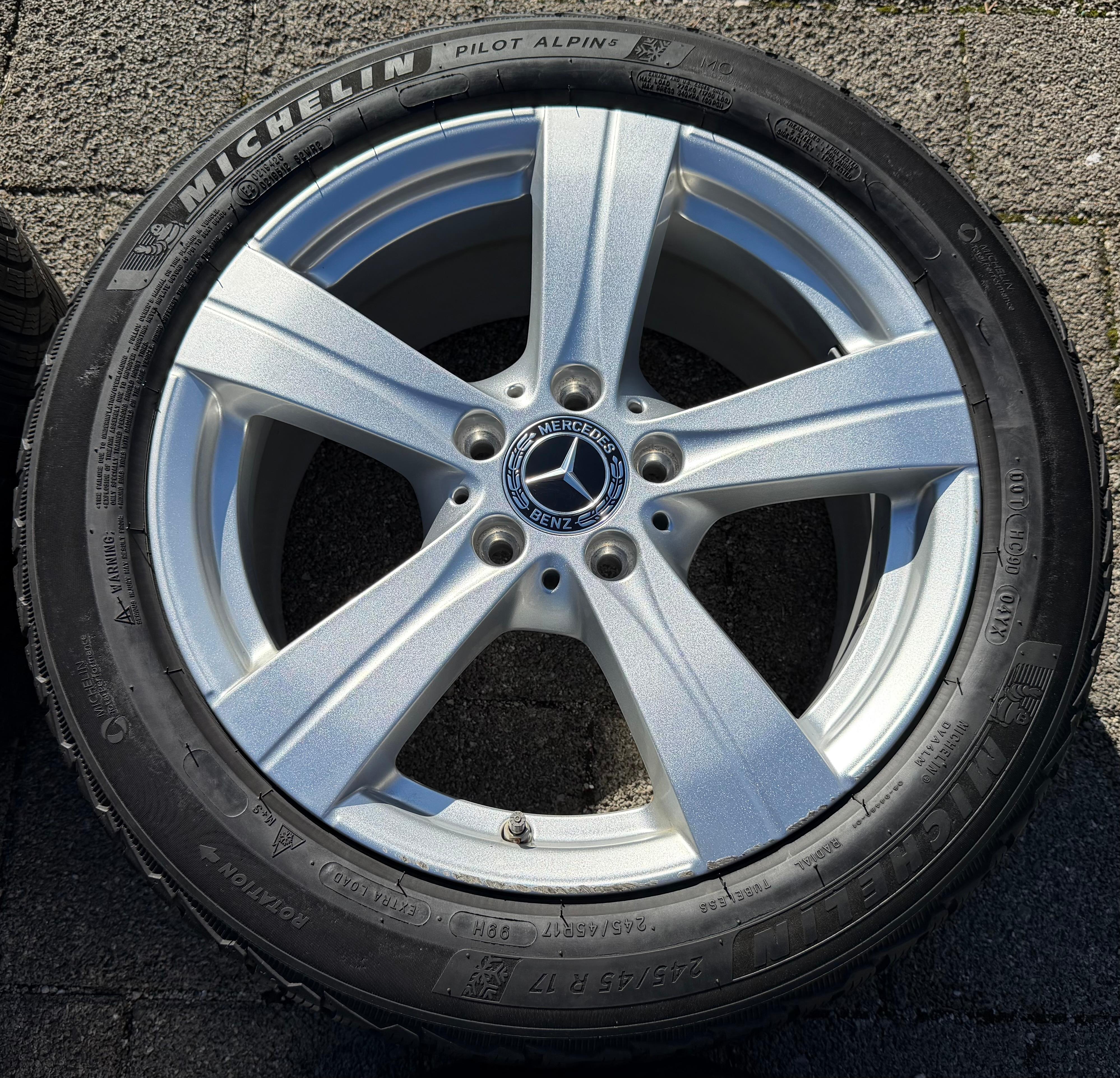 4 Original 17" Alu Winterräder Mercedes C-Klasse W206 Hybrid RDKS Michelin