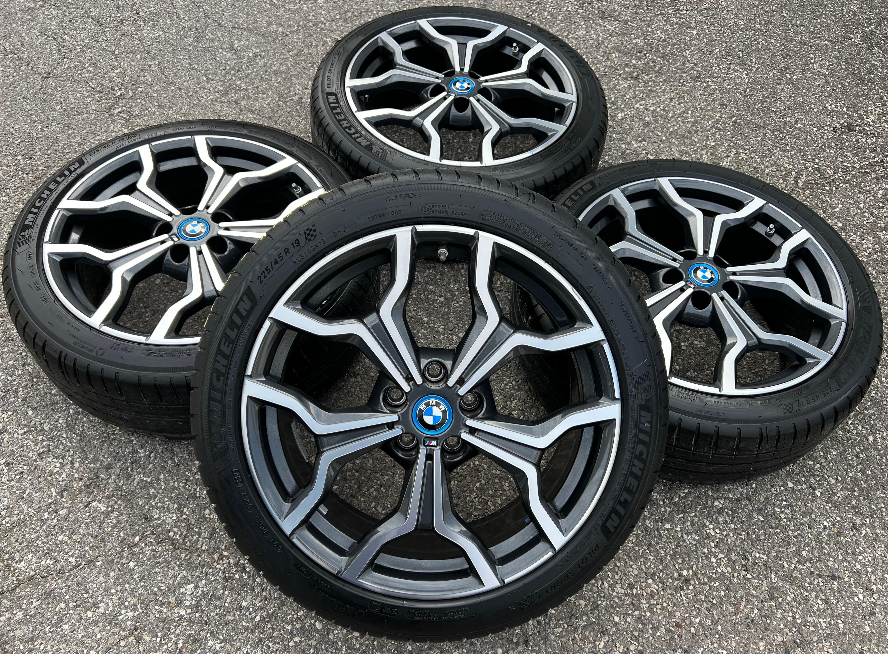 4 ORIGINAL 19" ALU SOMMERRÄDER BMW X1 F48 X2 F39 STYLING M722 225/45R19 96W RDKS