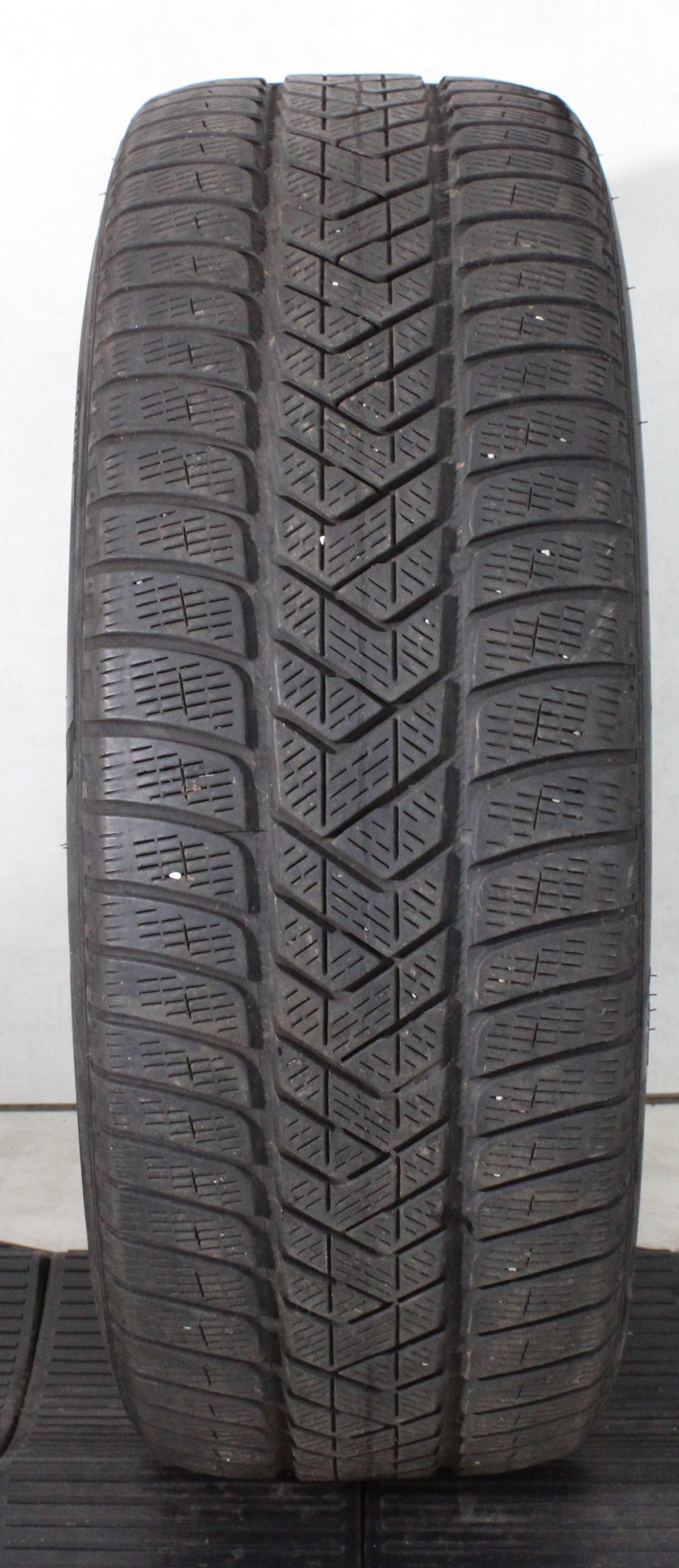1 x 235/55R19 101V Winterreifen Pirelli Scorpion Winter N0 4,5-5mm 2022