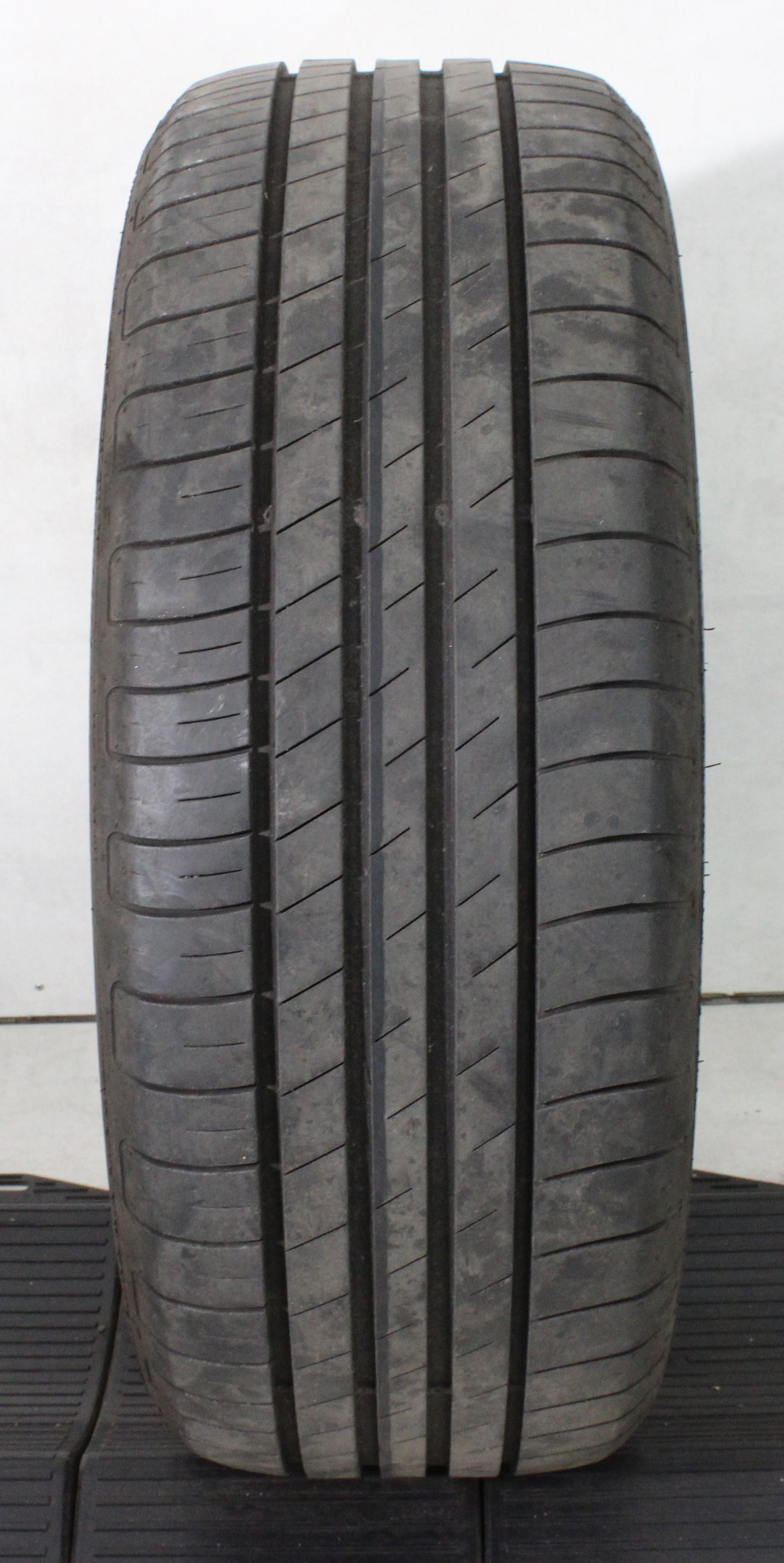 1 x 225/55R17 97W Sommerreifen Goodyear Efficient Grip Performance * 5,5-6mm 2021