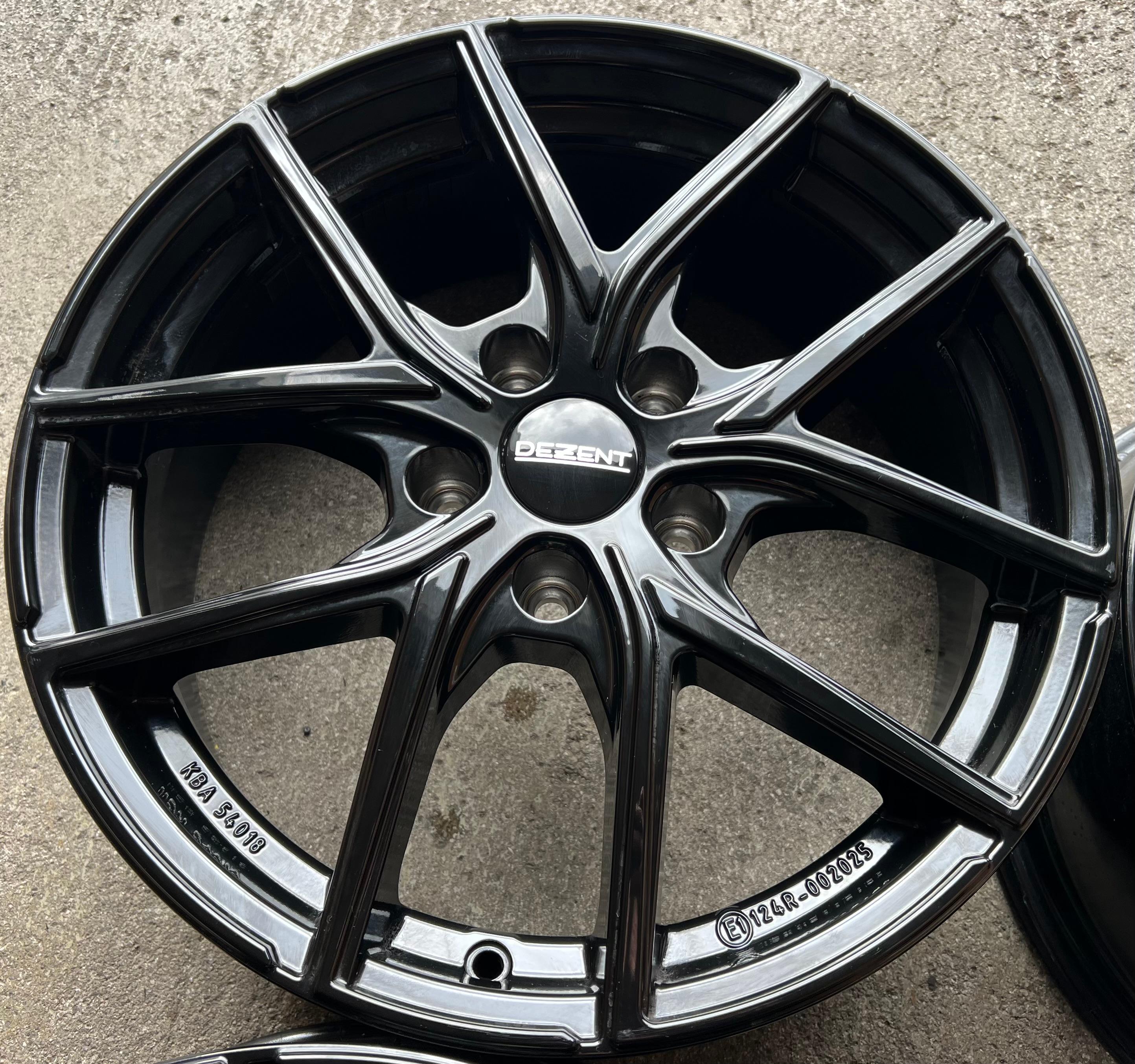 4 cerchi in lega DEZENT da 17" per AUDI A4 8K B8, A5 8T, A6 F2 C8, 7x17 ET42 5x112