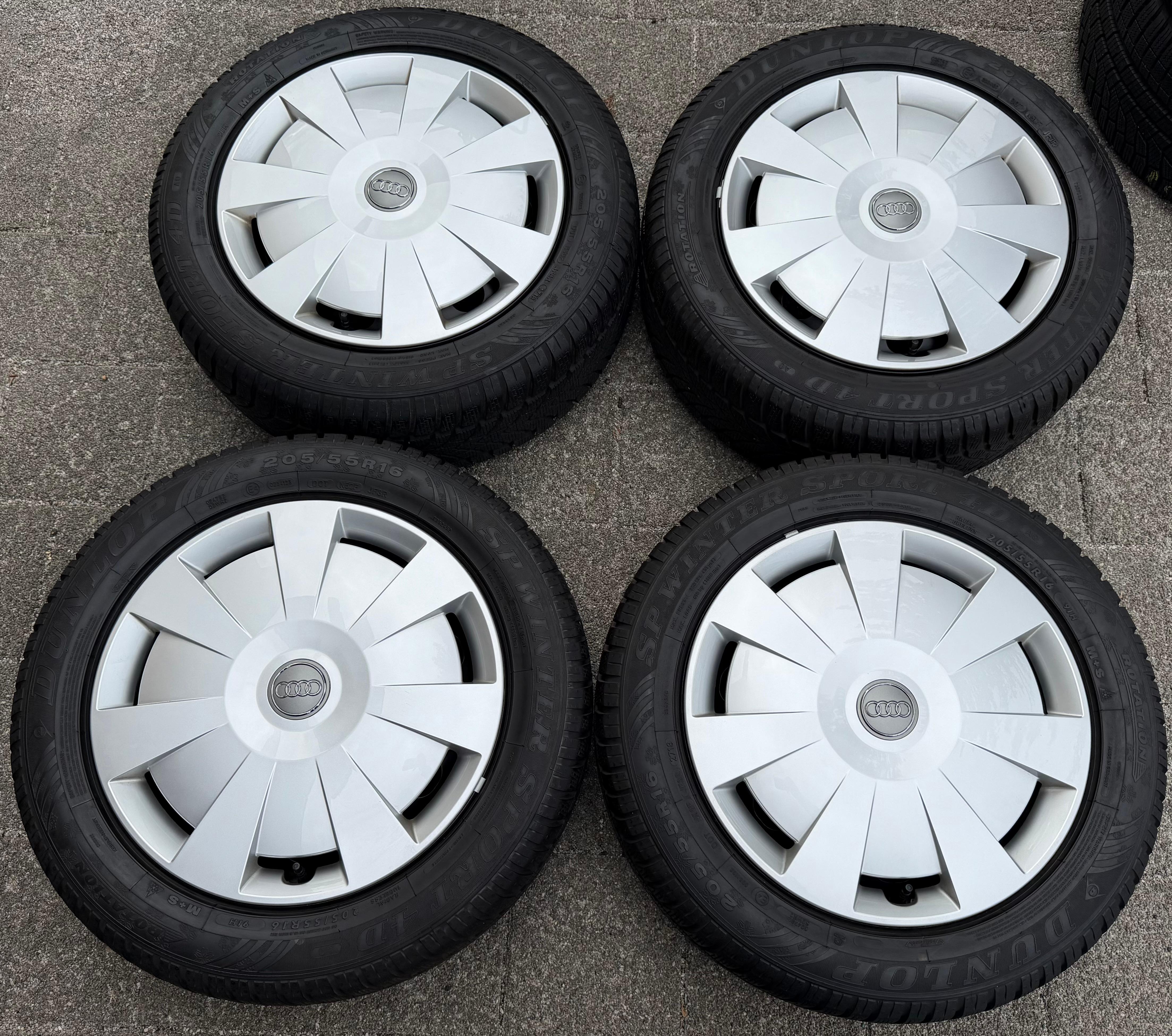 4 Winterräder Audi A3 8V Sportback Cabrio  205/55R16 91H Dunlop 8V0601027A