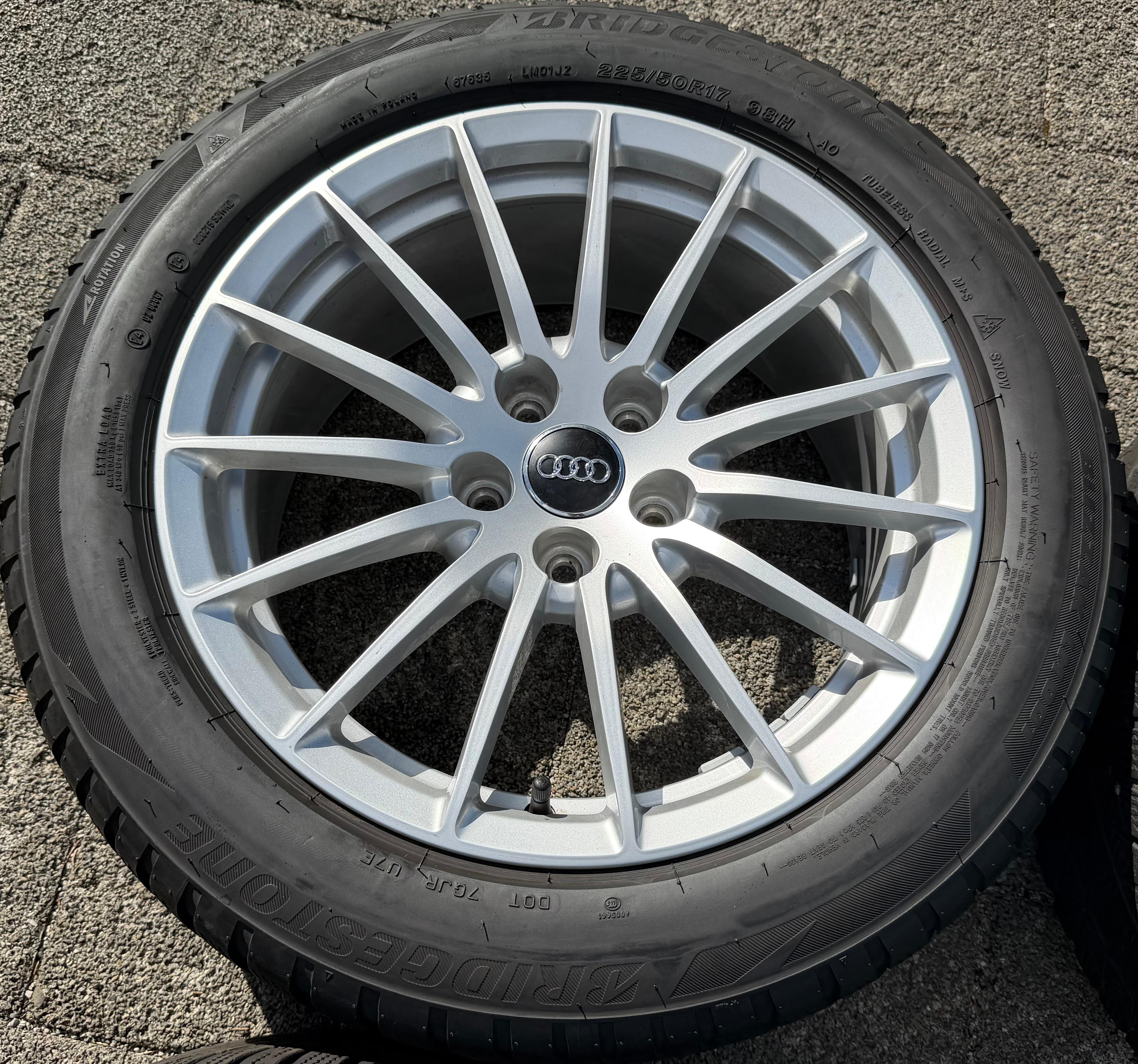 4 Original 17" Alufelgen Felgen Audi A5 F5 8W 8W0601025AE 7,5x17 ET29