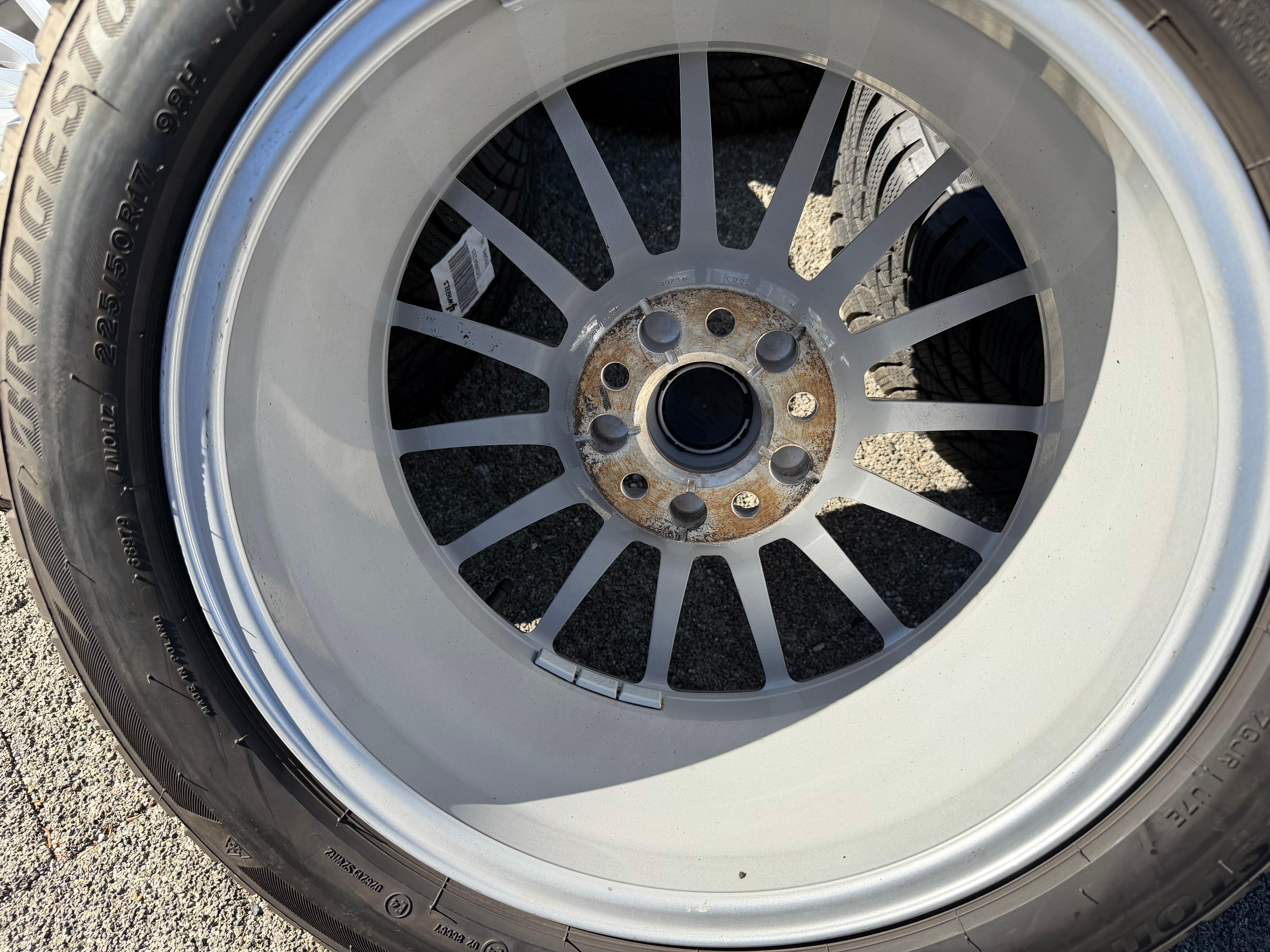 4 Original 17" Alu Winterräder Audi A5 F5 8W 225/50R17 98H 8W0601025AE Bridgestone
