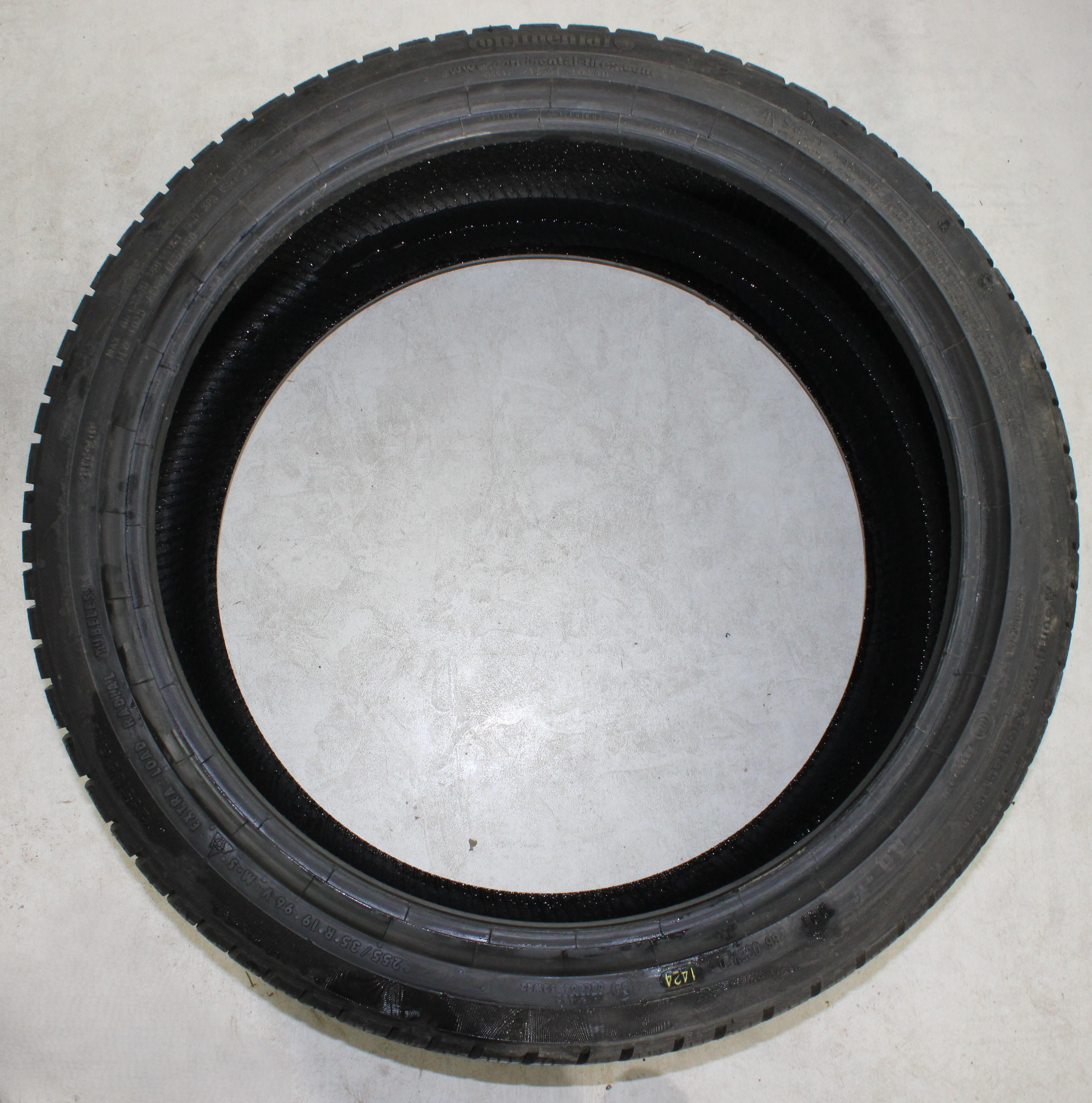 2 x 255/35R19 96V Winterreifen Continental Winter Contact TS830P AO 1x7-7,5mm/1x8mm 2020/2024 XL
