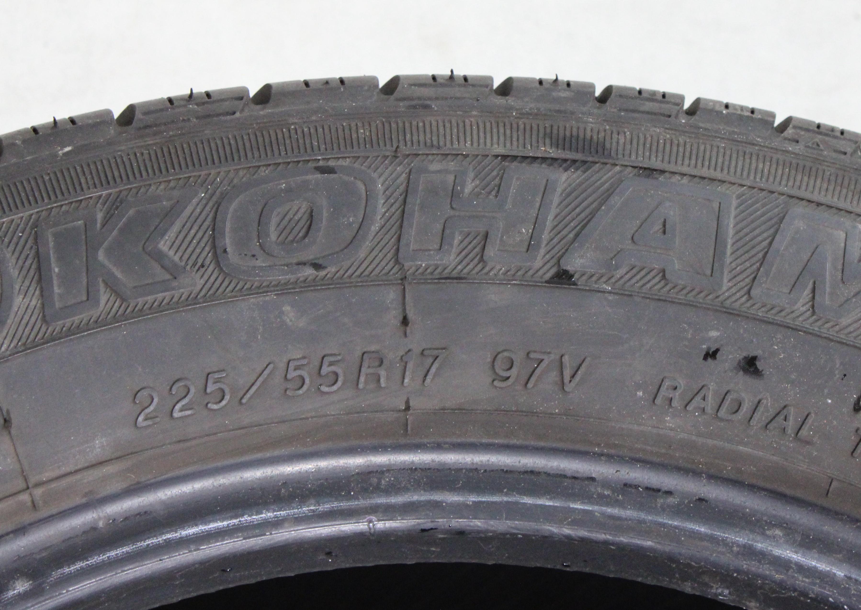 2 x 225/55R17 97V Sommerreifen Yokohama Geolandar G95 7mm 2016