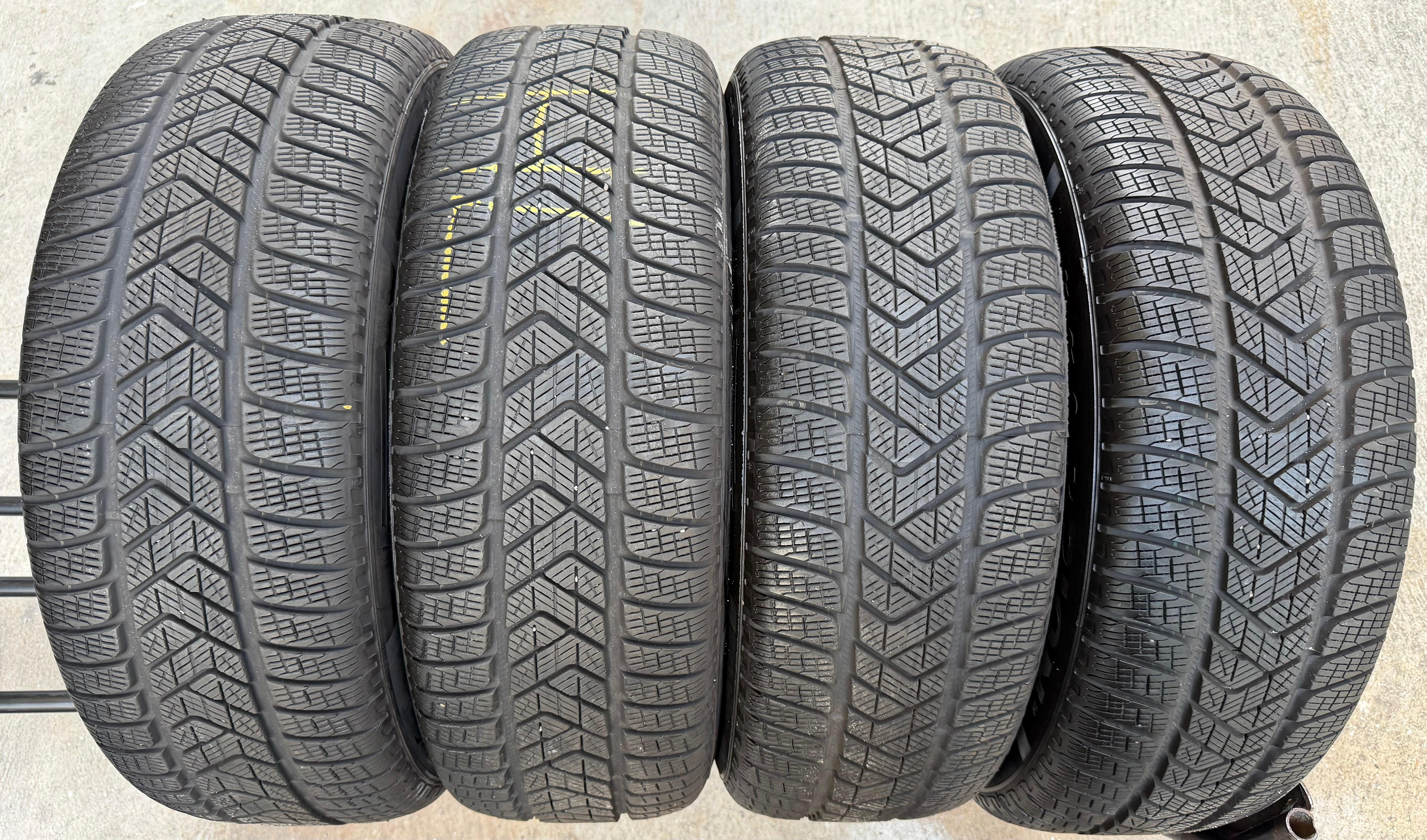 4 Original 19" Alu Winterräder Audi Q5 SQ5 FY 80A601025K 235/55R19 101H Pirelli Pirelli