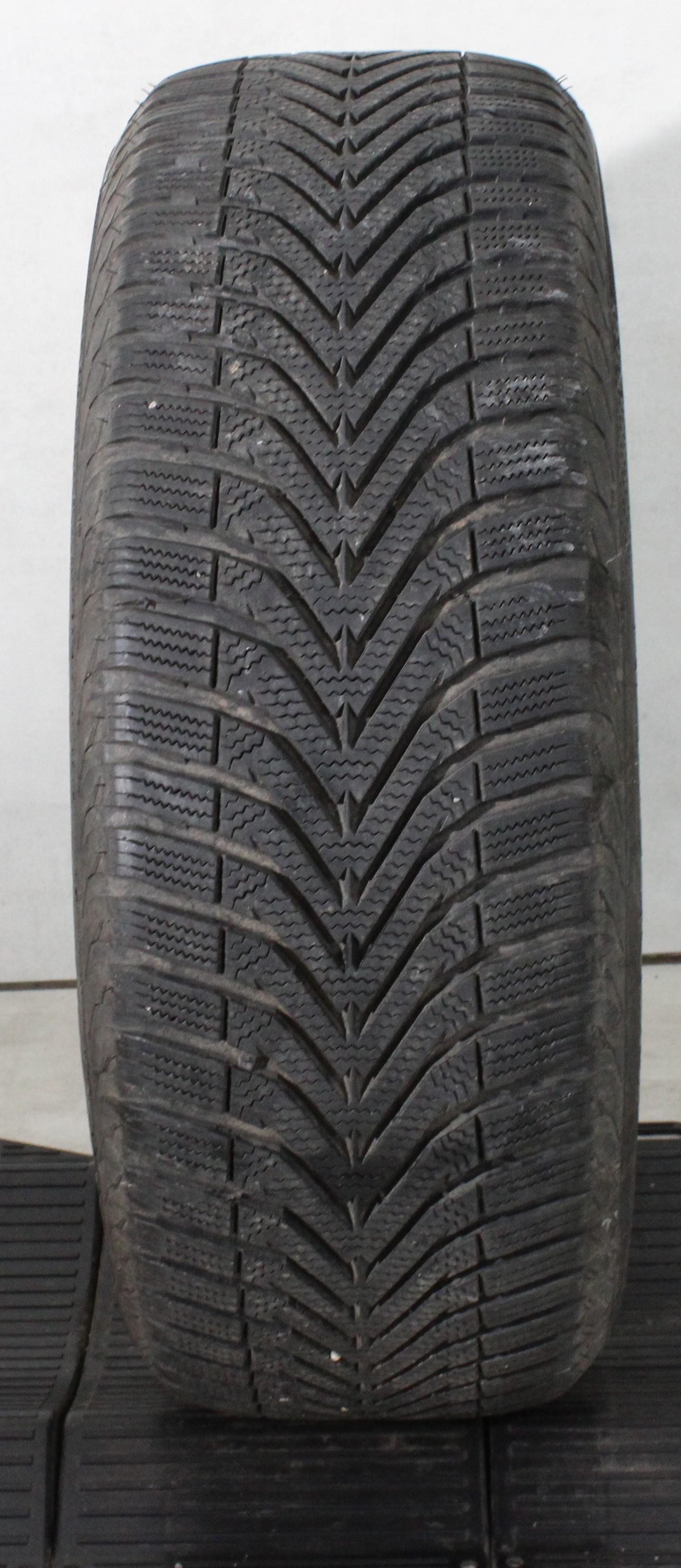 1 x 205/55R16 91H Winterreifen Vredestein Snowtrac 5 6,5-7mm 2016